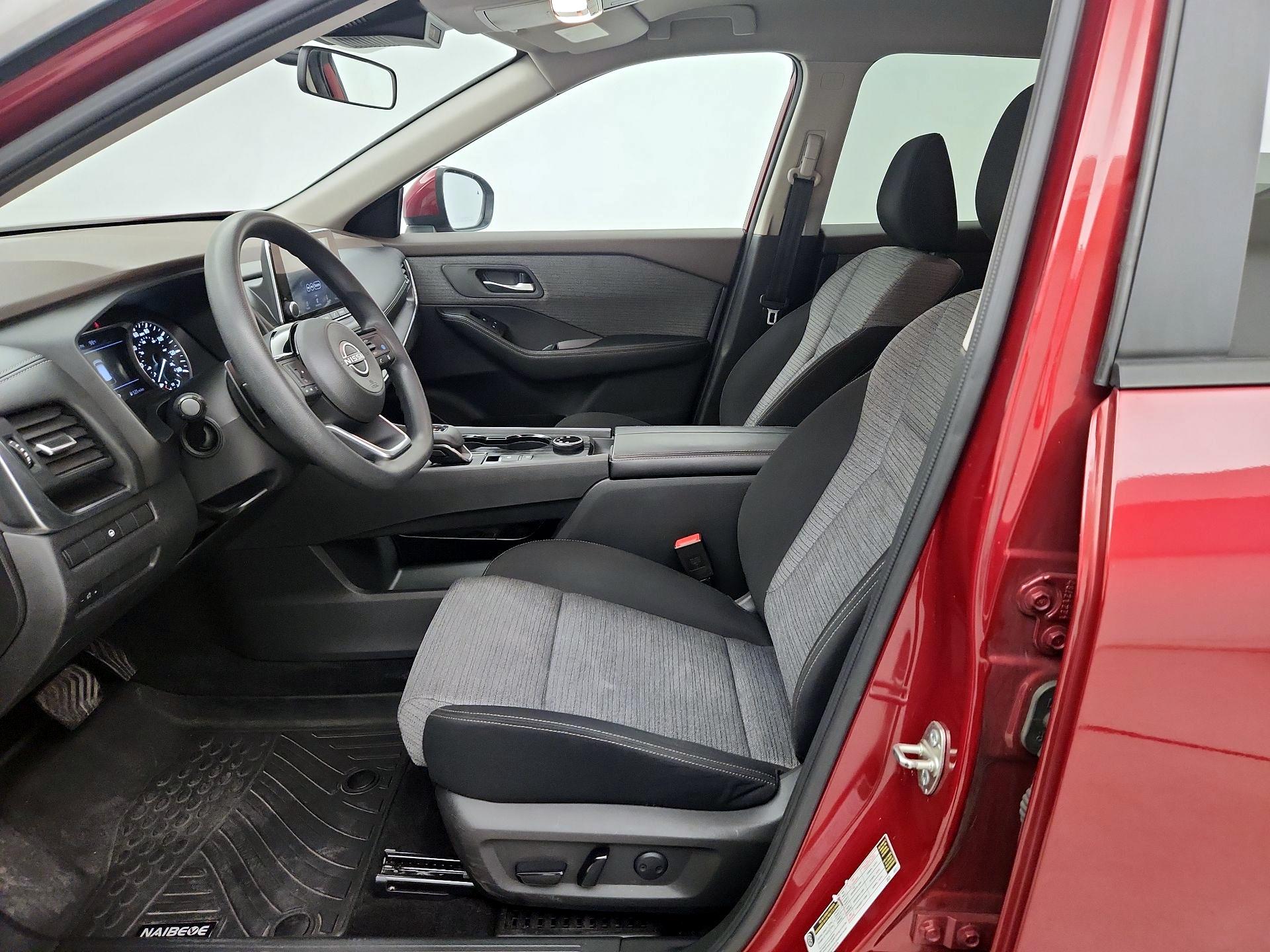 Thumbnail: 2023 Nissan Rogue - 11