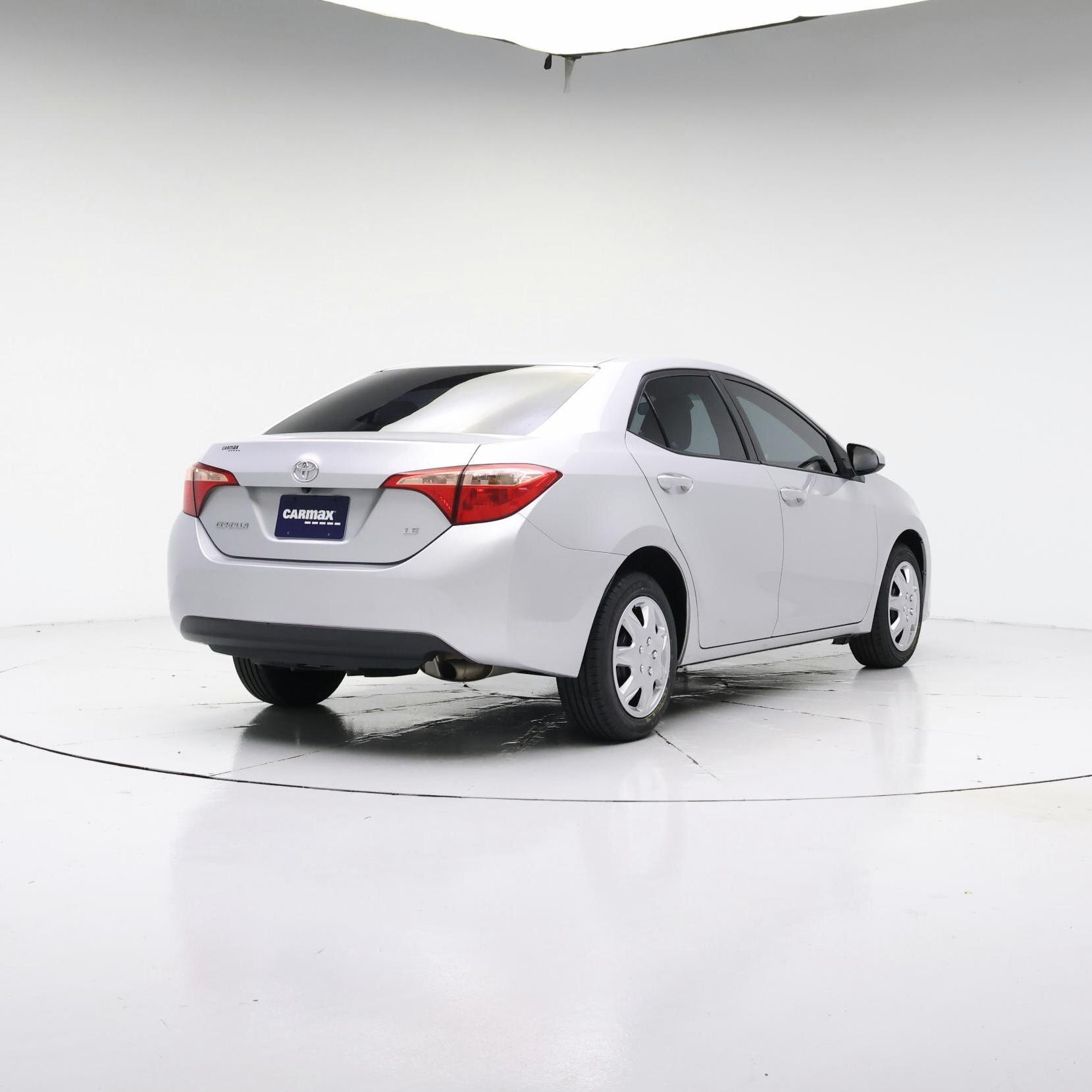 Thumbnail: 2018 Toyota Corolla - 8