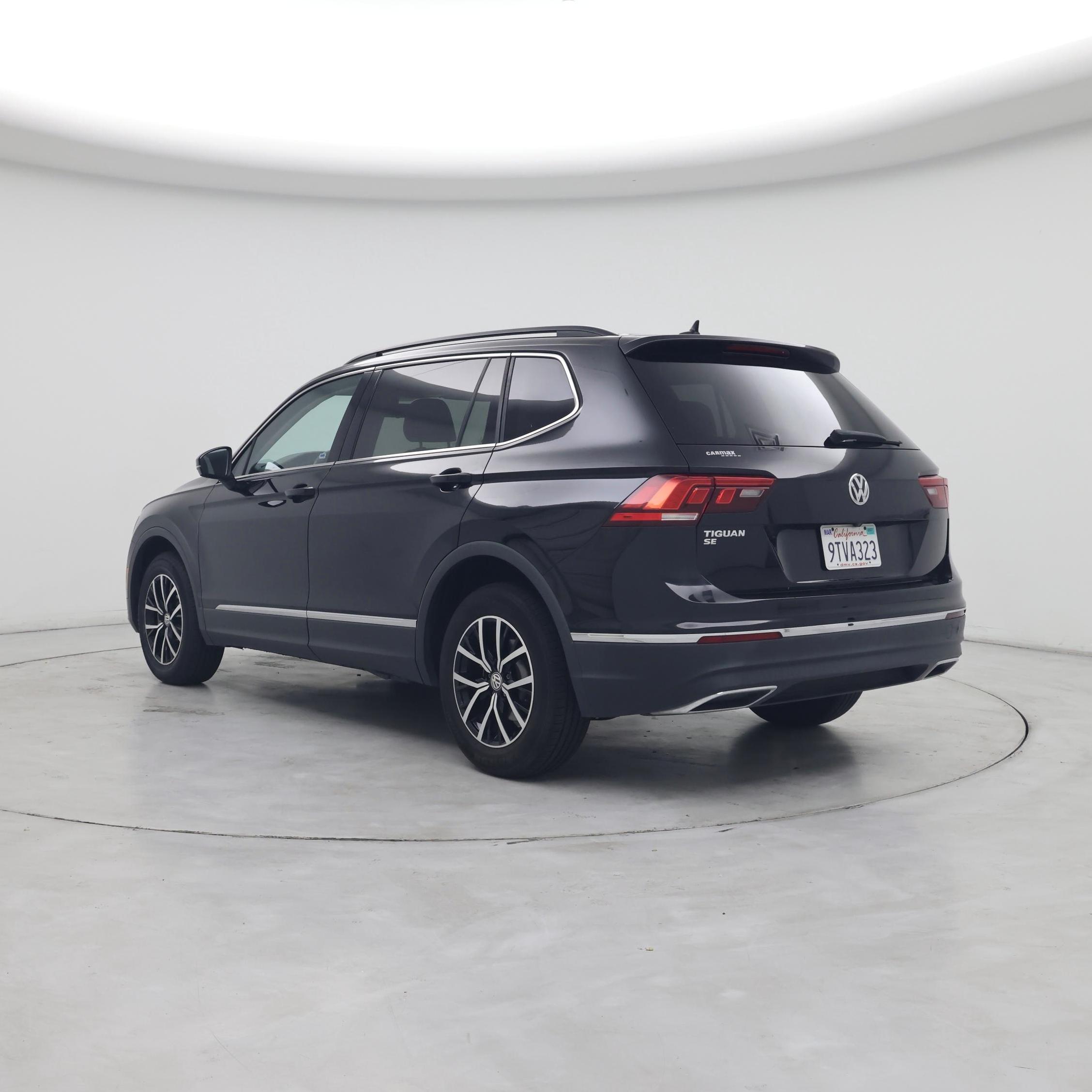 Thumbnail: 2021 Volkswagen Tiguan - 2