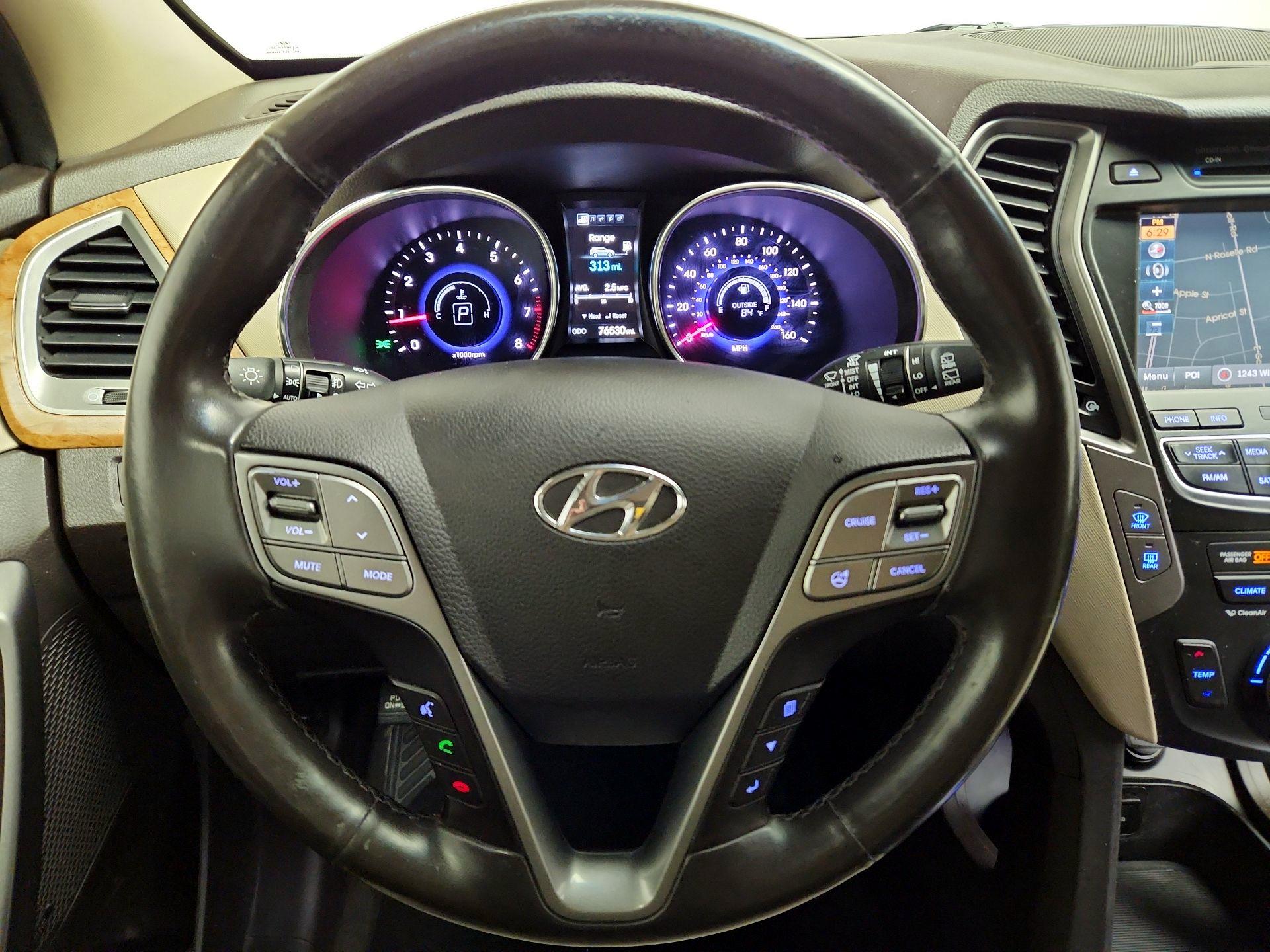 Thumbnail: 2015 Hyundai Santa Fe - 10