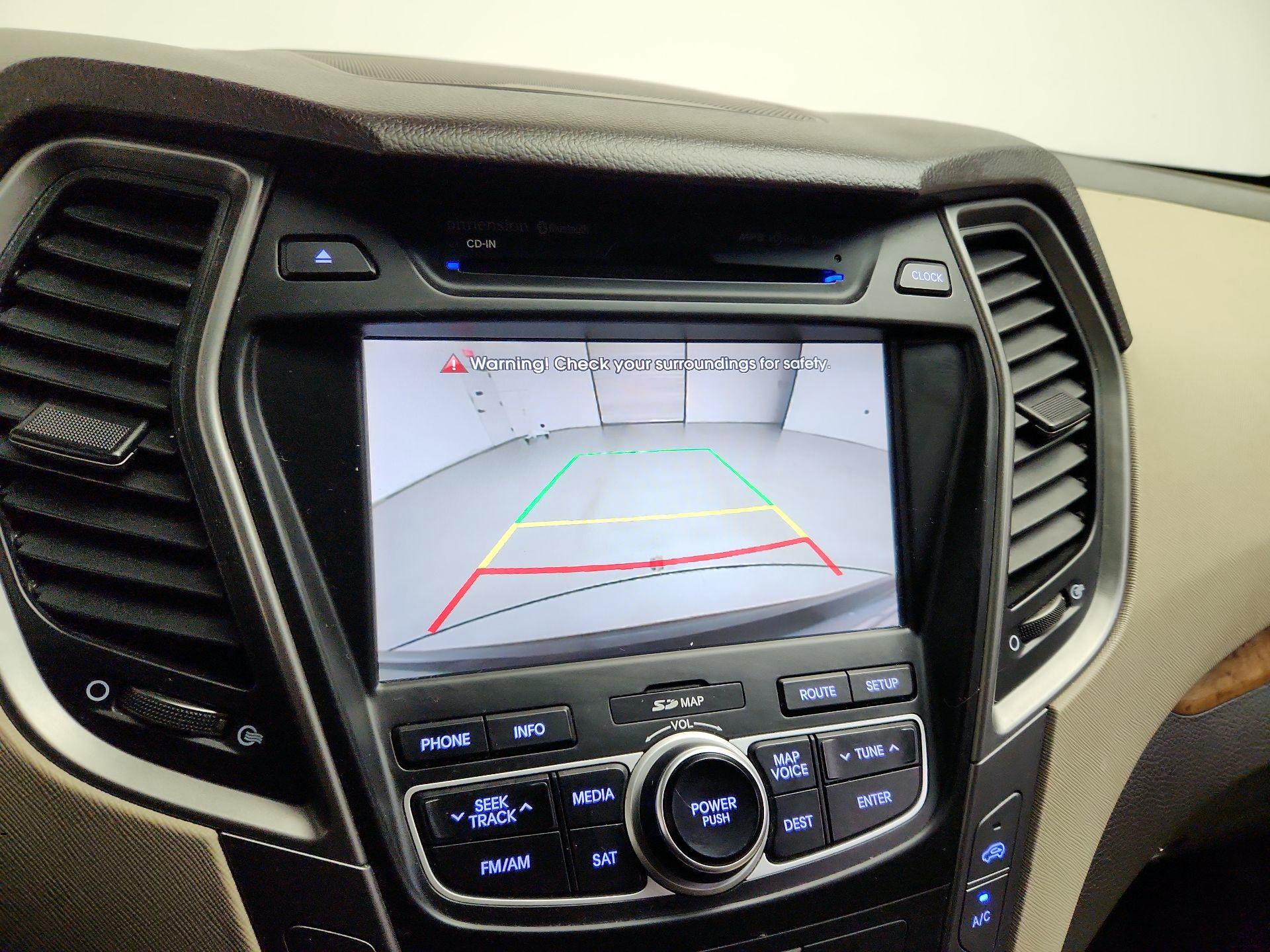 Thumbnail: 2015 Hyundai Santa Fe - 15