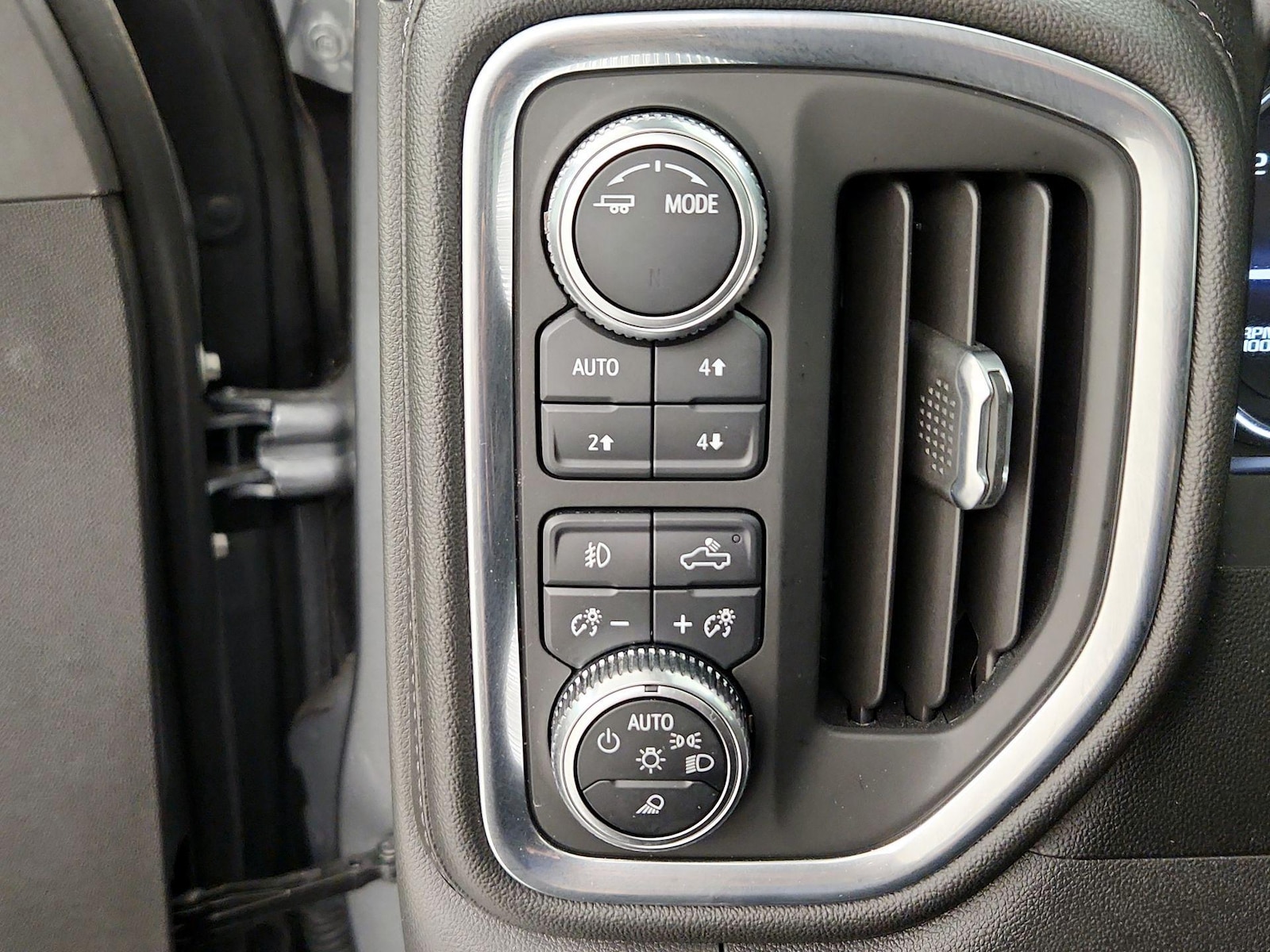 2021 GMC Sierra 1500 SLT - Photo 14