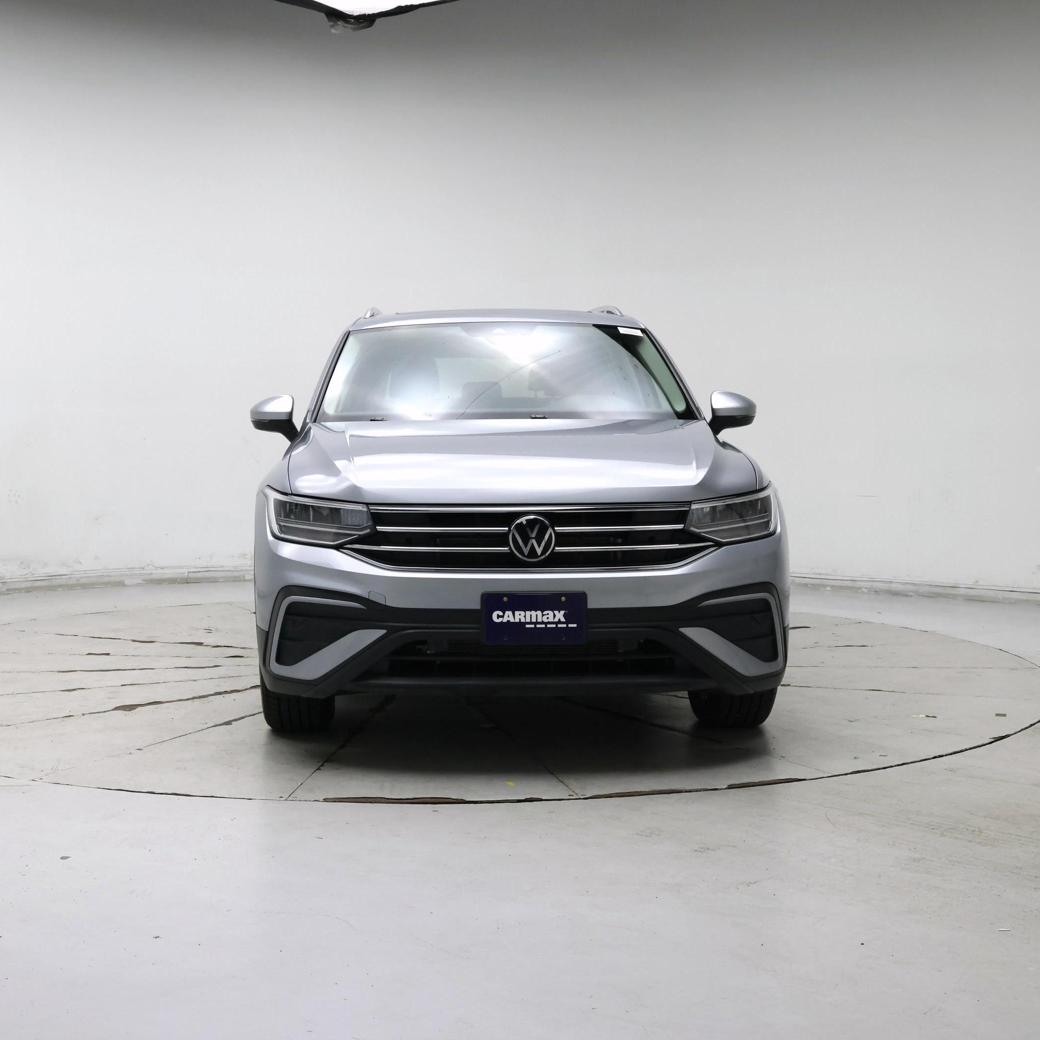 Thumbnail: 2023 Volkswagen Tiguan - 5