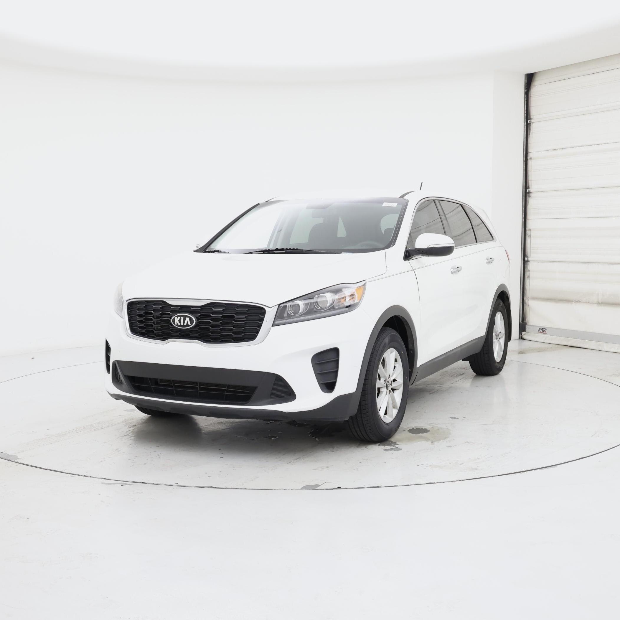 Thumbnail: 2019 Kia Sorento - 4