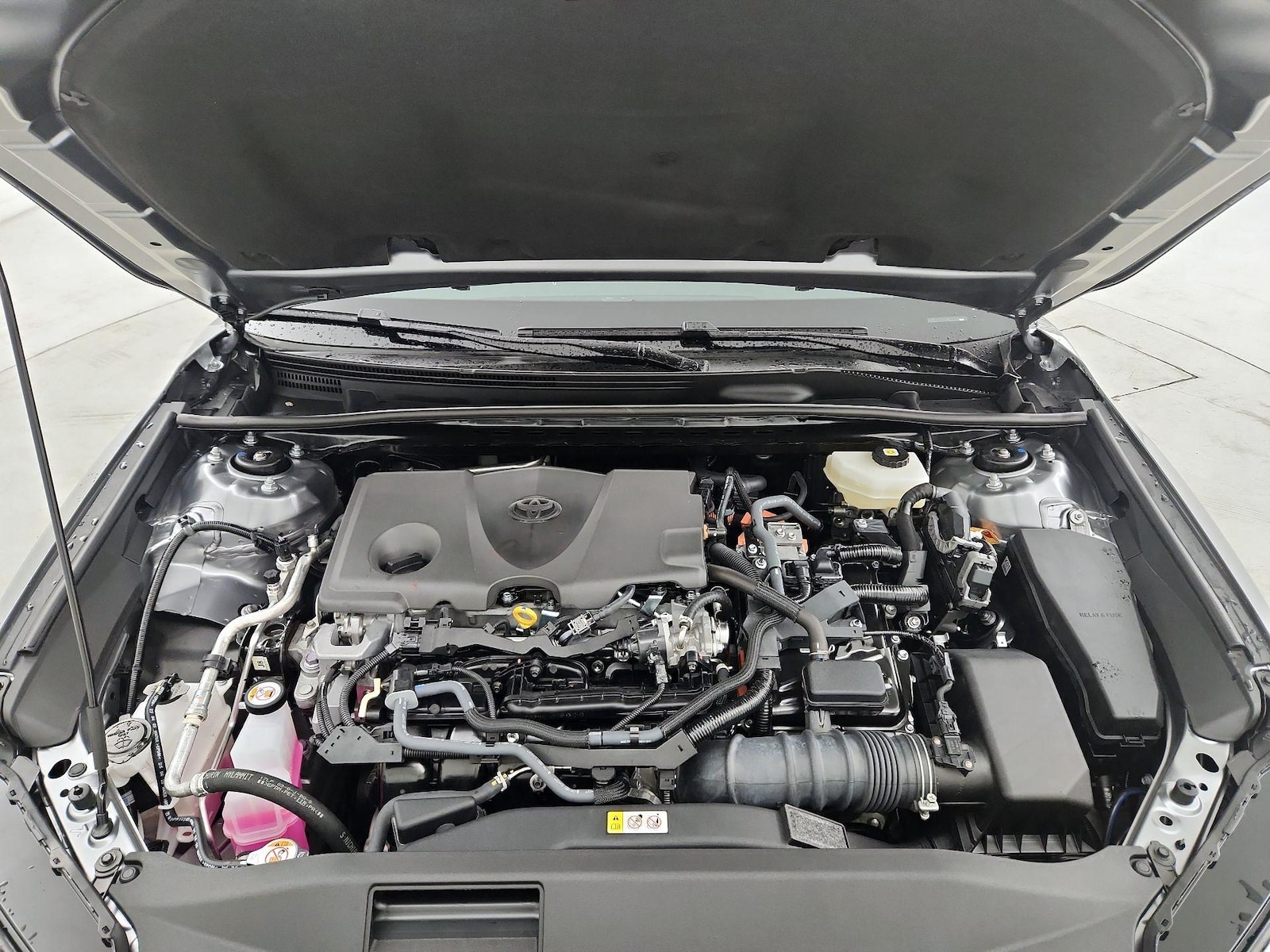 2026 Toyota Camry SE - Photo 23