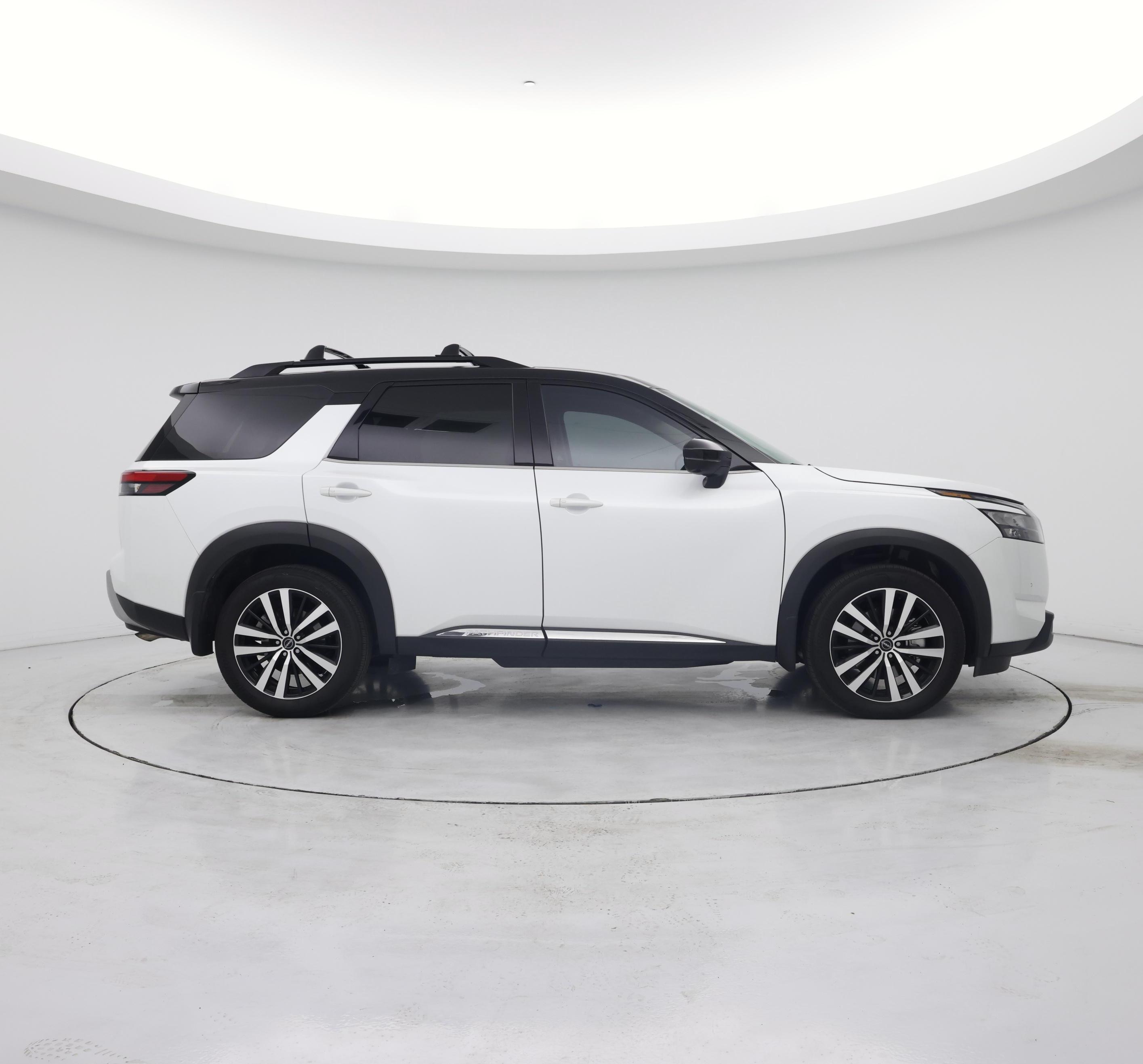 Thumbnail: 2025 Nissan Pathfinder - 7