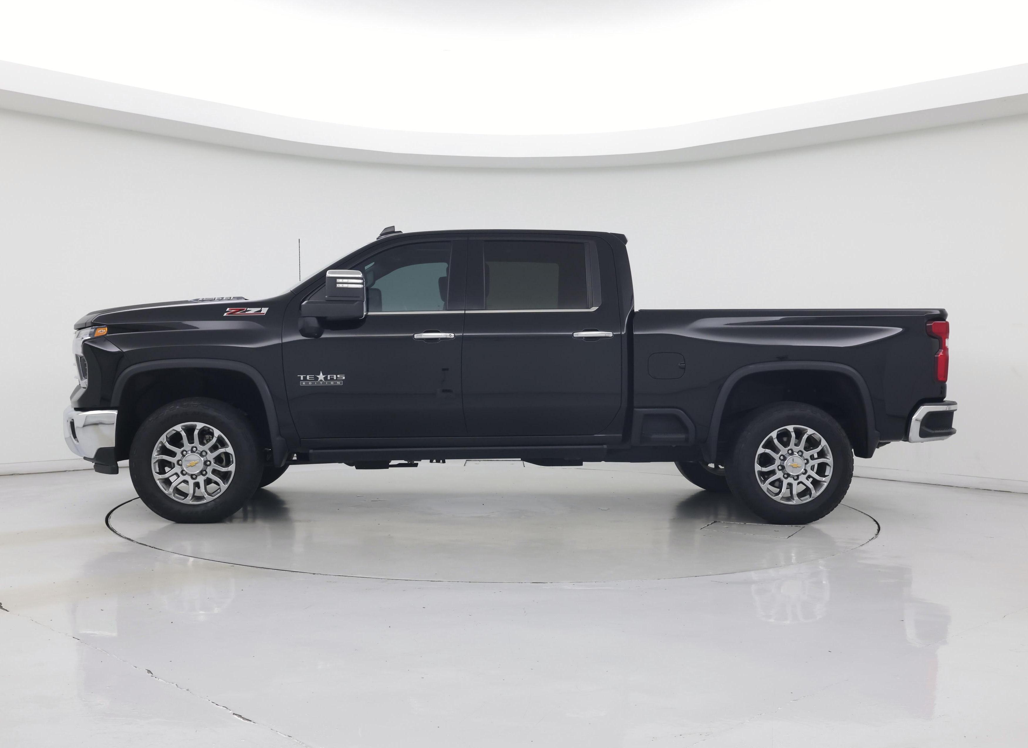 Thumbnail: 2024 Chevrolet Silverado 2500 - 3