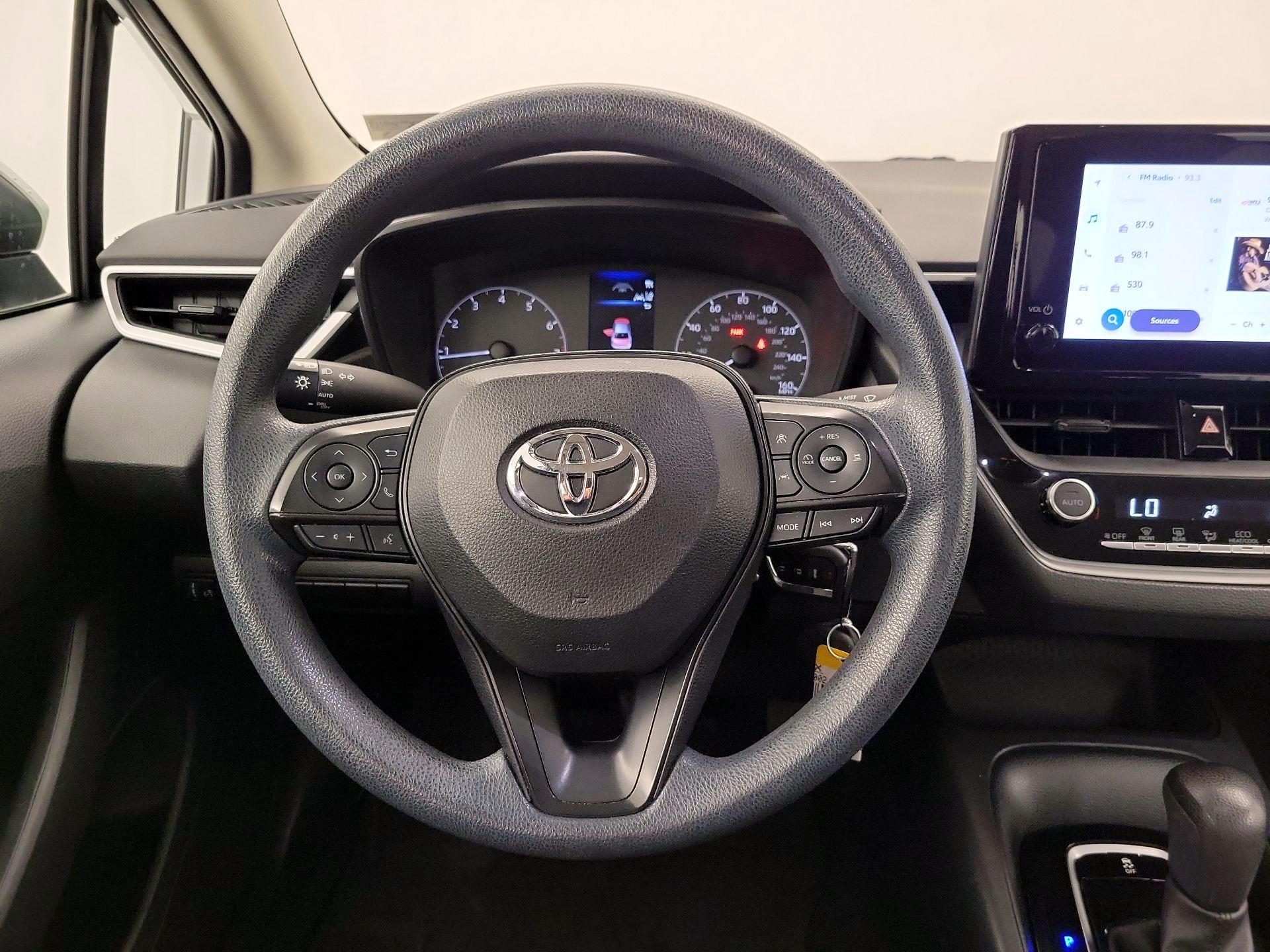 Thumbnail: 2023 Toyota Corolla - 10