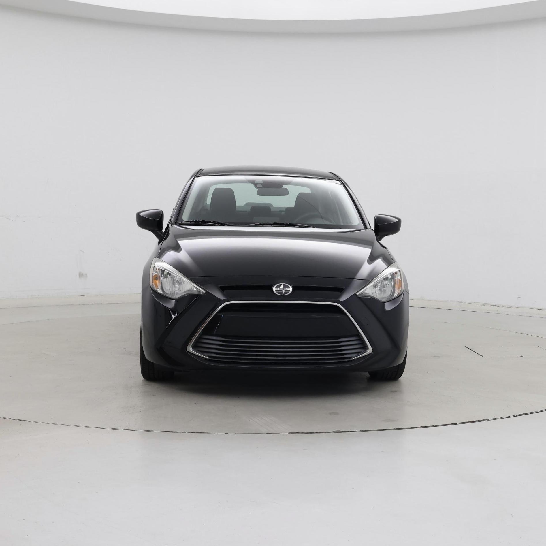Thumbnail: 2016 Scion iA - 5