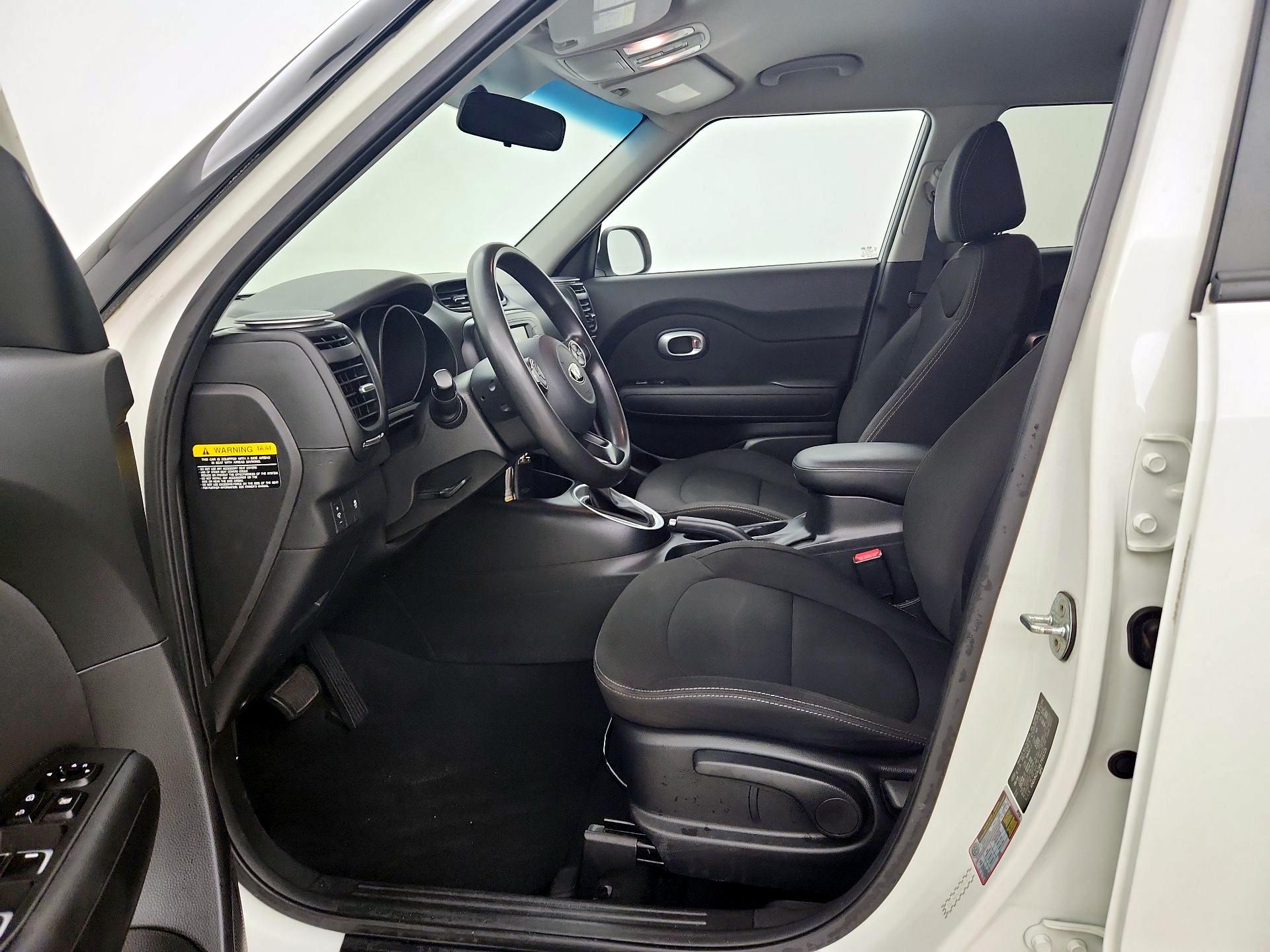 Thumbnail: 2019 Kia Soul - 11