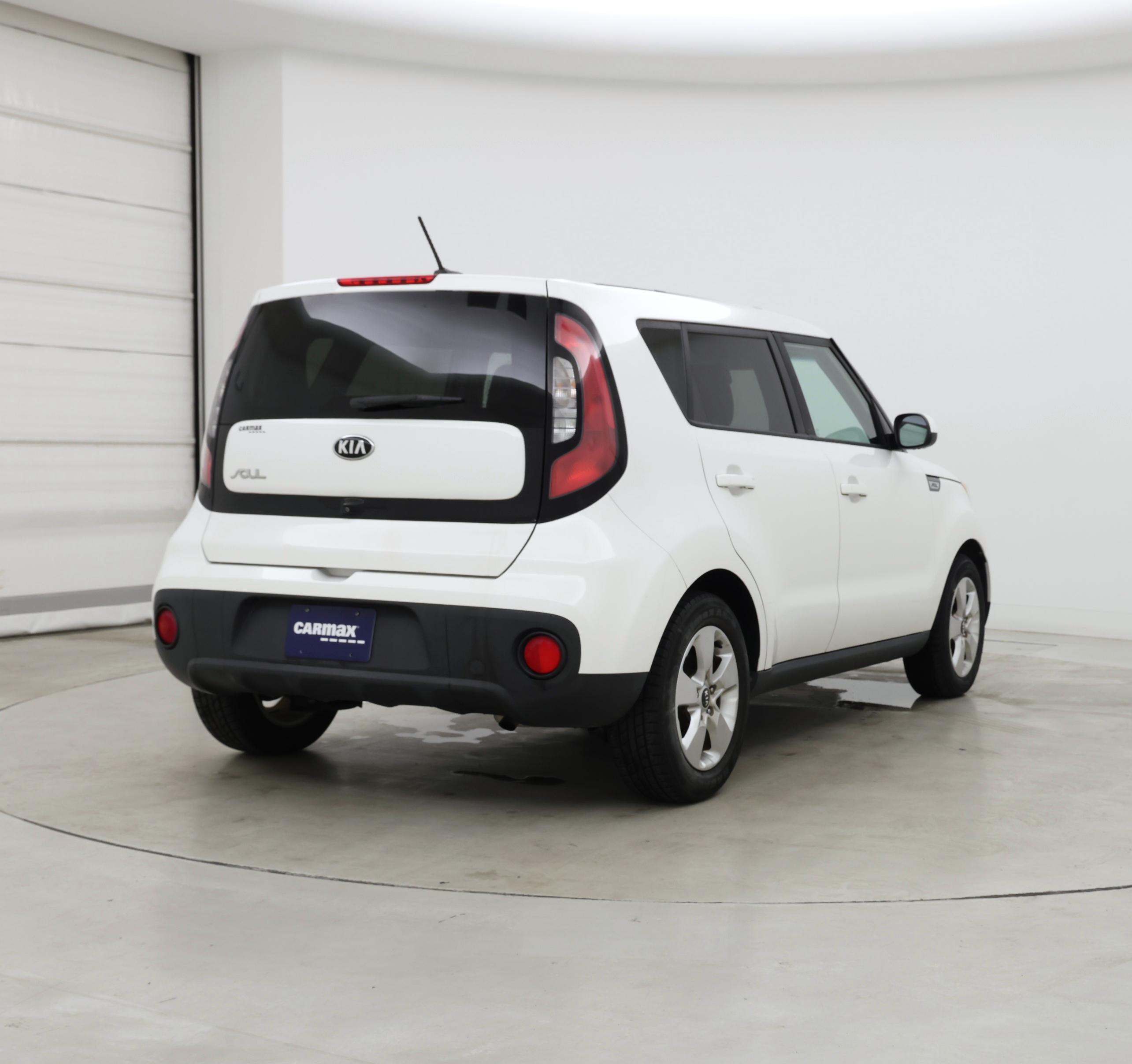 Thumbnail: 2019 Kia Soul - 8