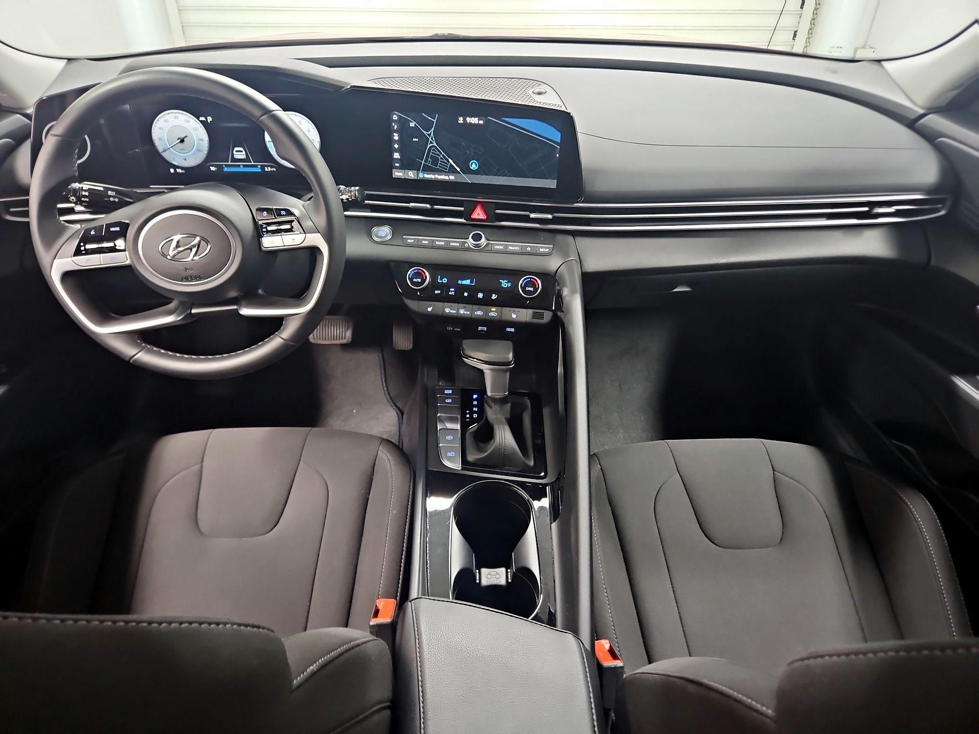 Thumbnail: 2023 Hyundai Elantra - 9