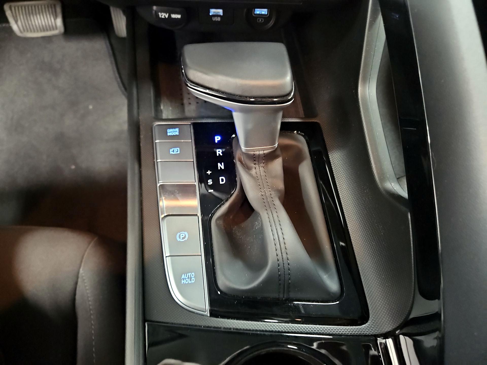 Thumbnail: 2023 Hyundai Elantra - 18