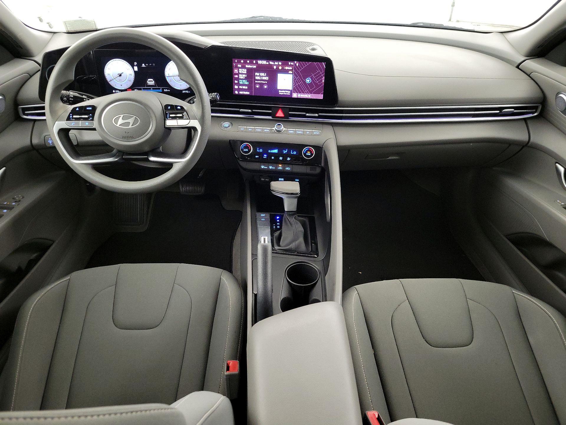 Thumbnail: 2024 Hyundai Elantra - 9