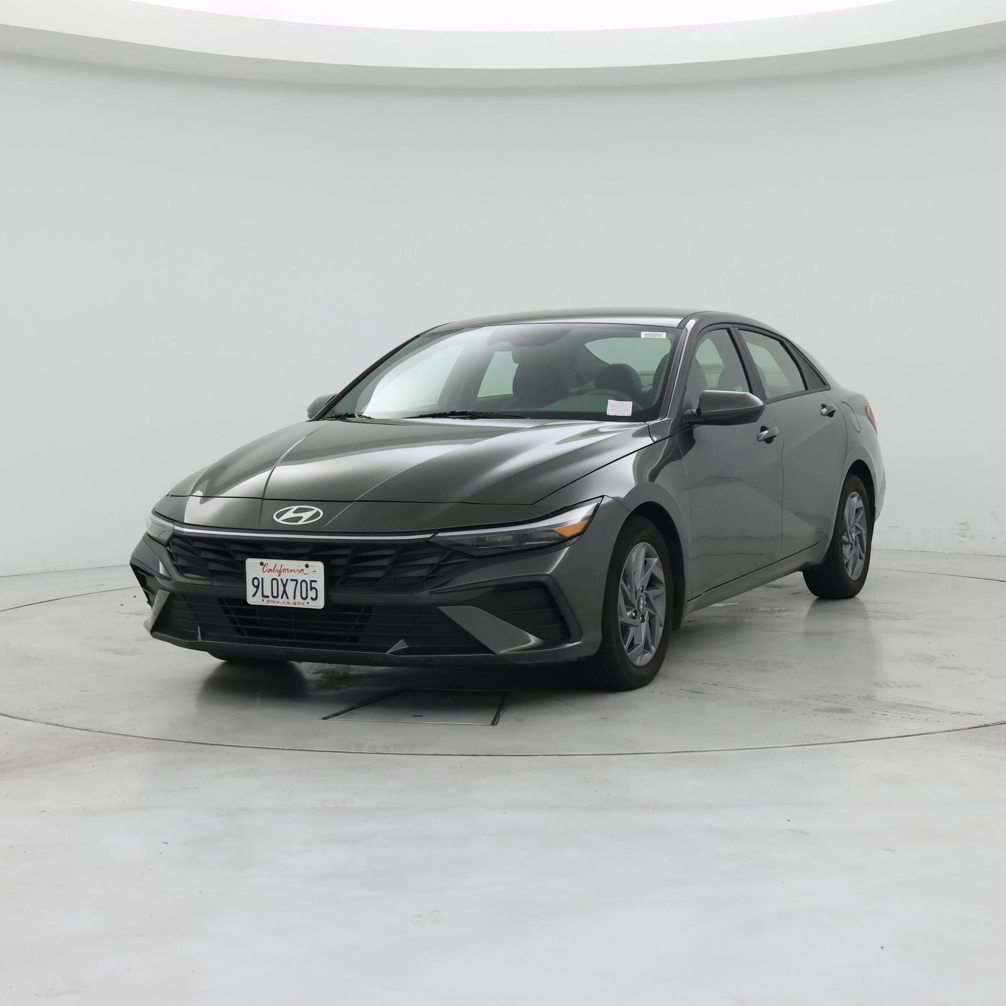 Thumbnail: 2024 Hyundai Elantra - 4