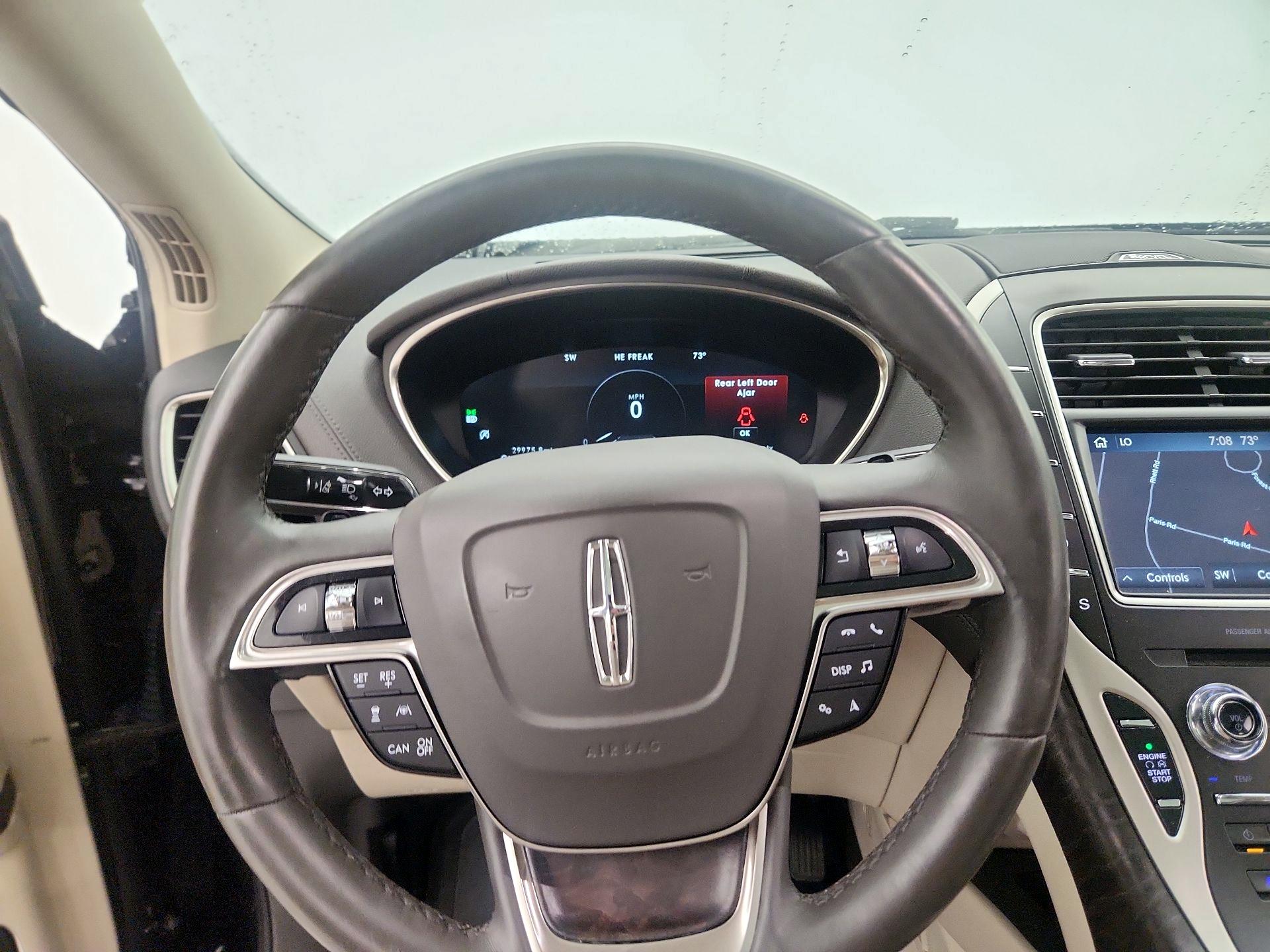 Thumbnail: 2020 Lincoln Nautilus - 10