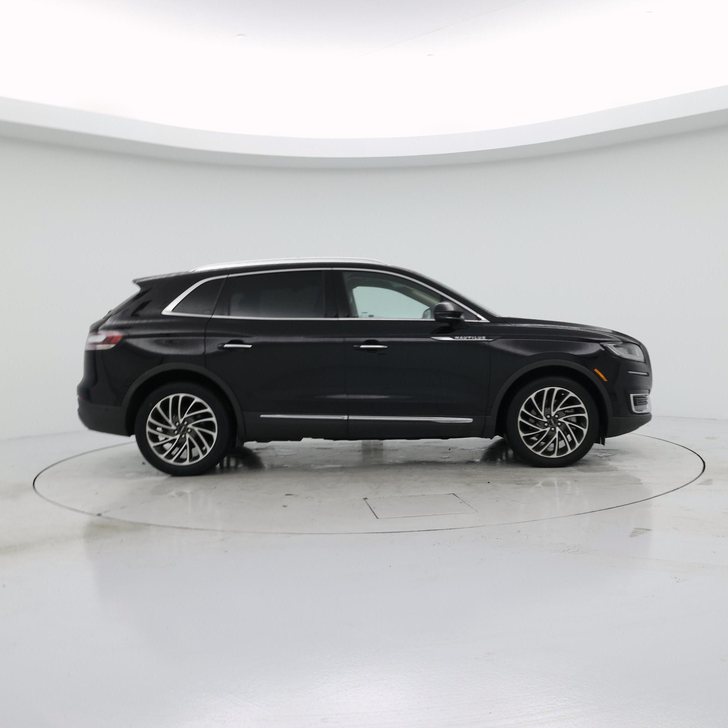 Thumbnail: 2020 Lincoln Nautilus - 7