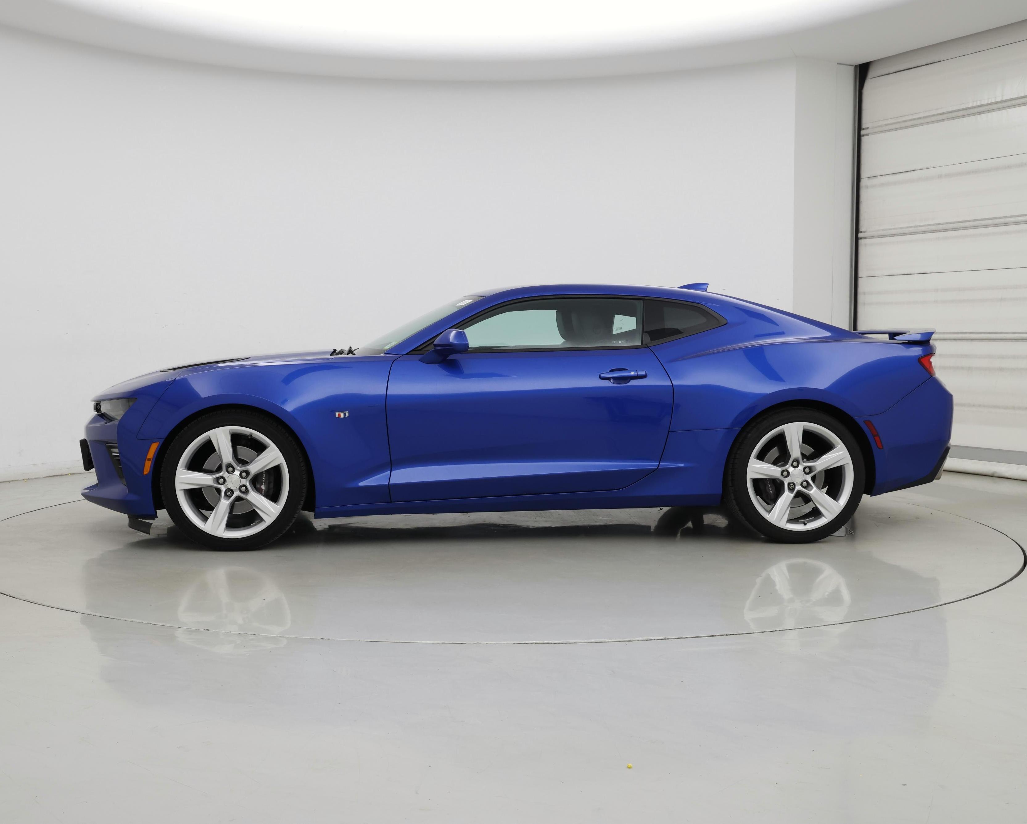 Thumbnail: 2018 Chevrolet Camaro - 3