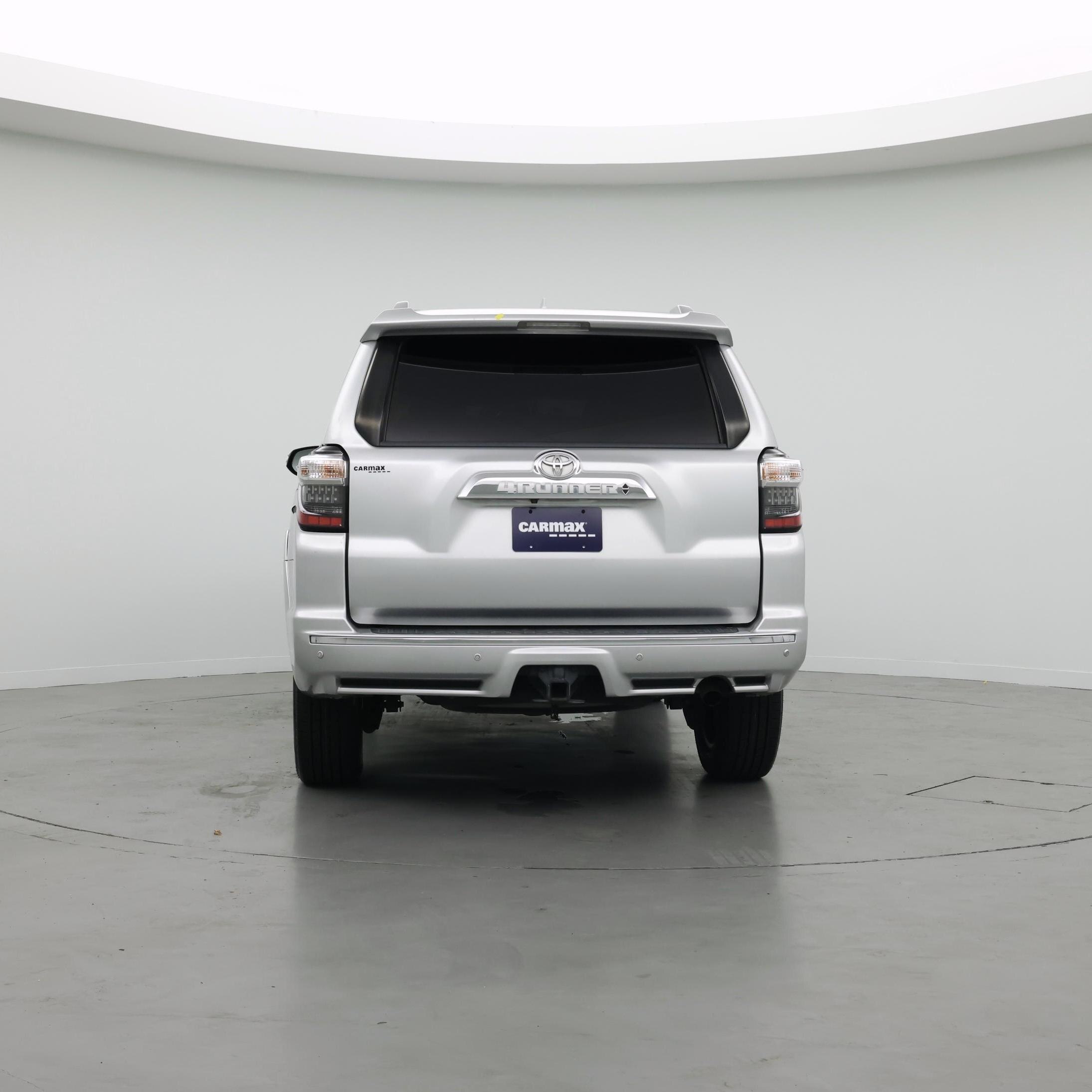 Thumbnail: 2016 Toyota 4Runner - 6