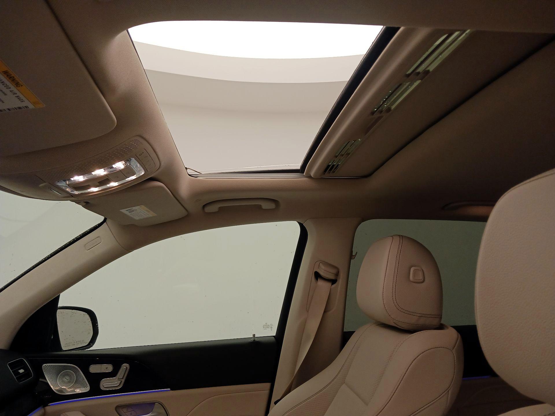 Thumbnail: 2020 Mercedes-Benz GLE - 20