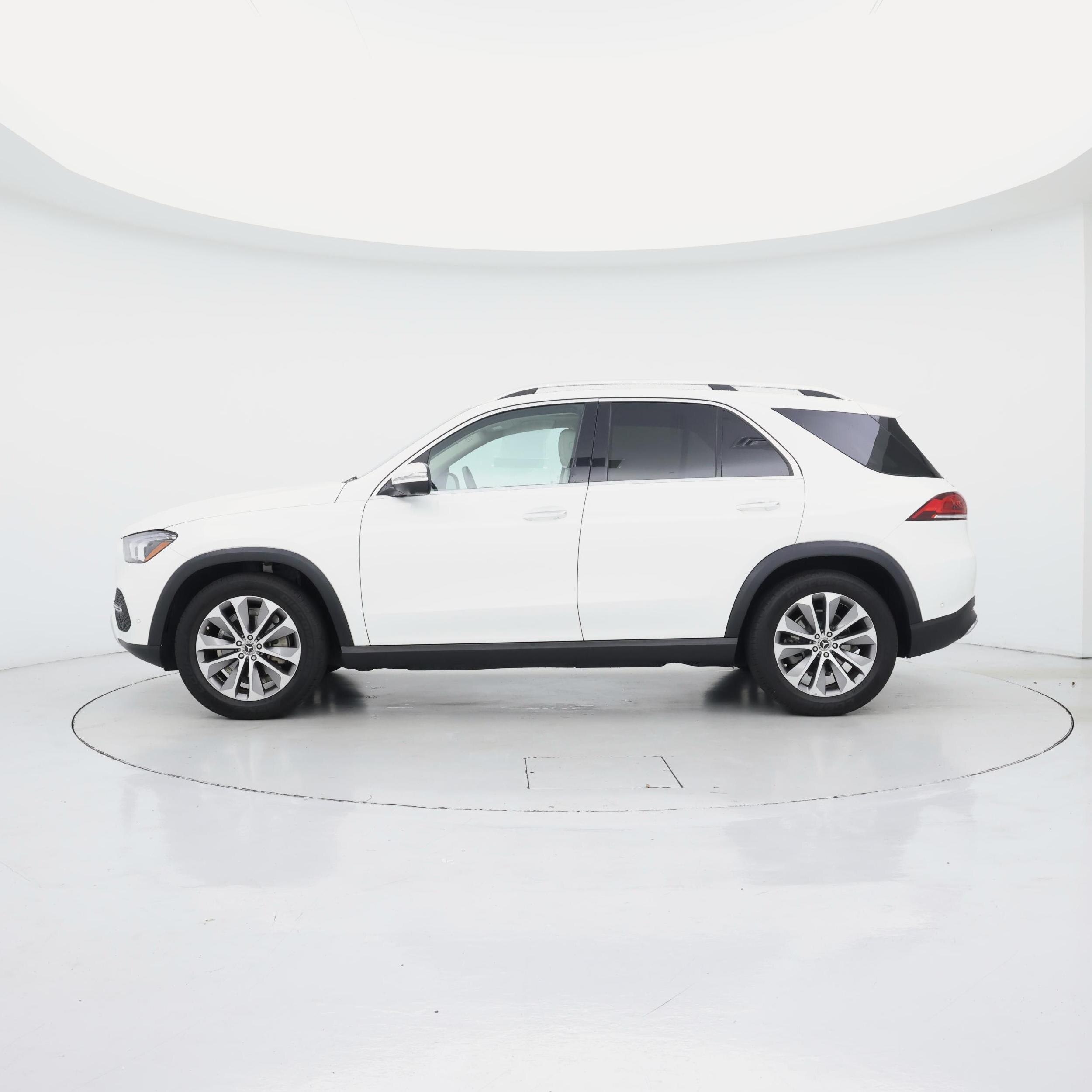 Thumbnail: 2020 Mercedes-Benz GLE - 3