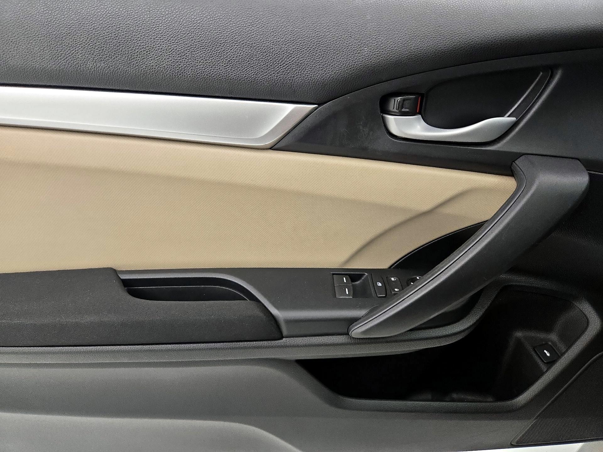 Thumbnail: 2018 Honda Civic - 12