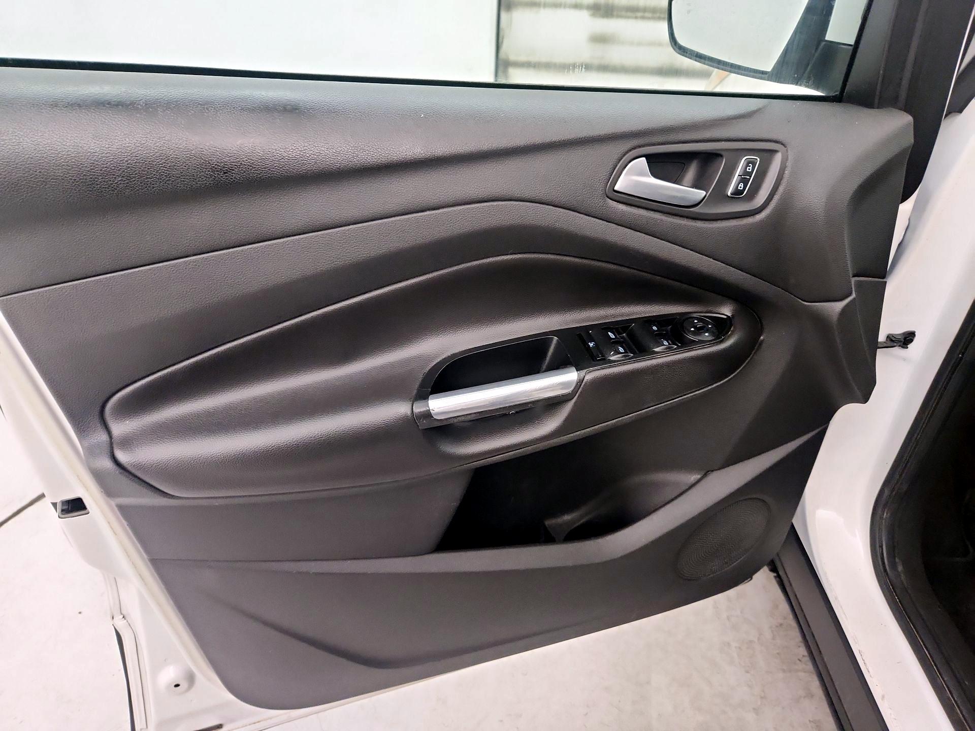 Thumbnail: 2014 Ford Escape - 12