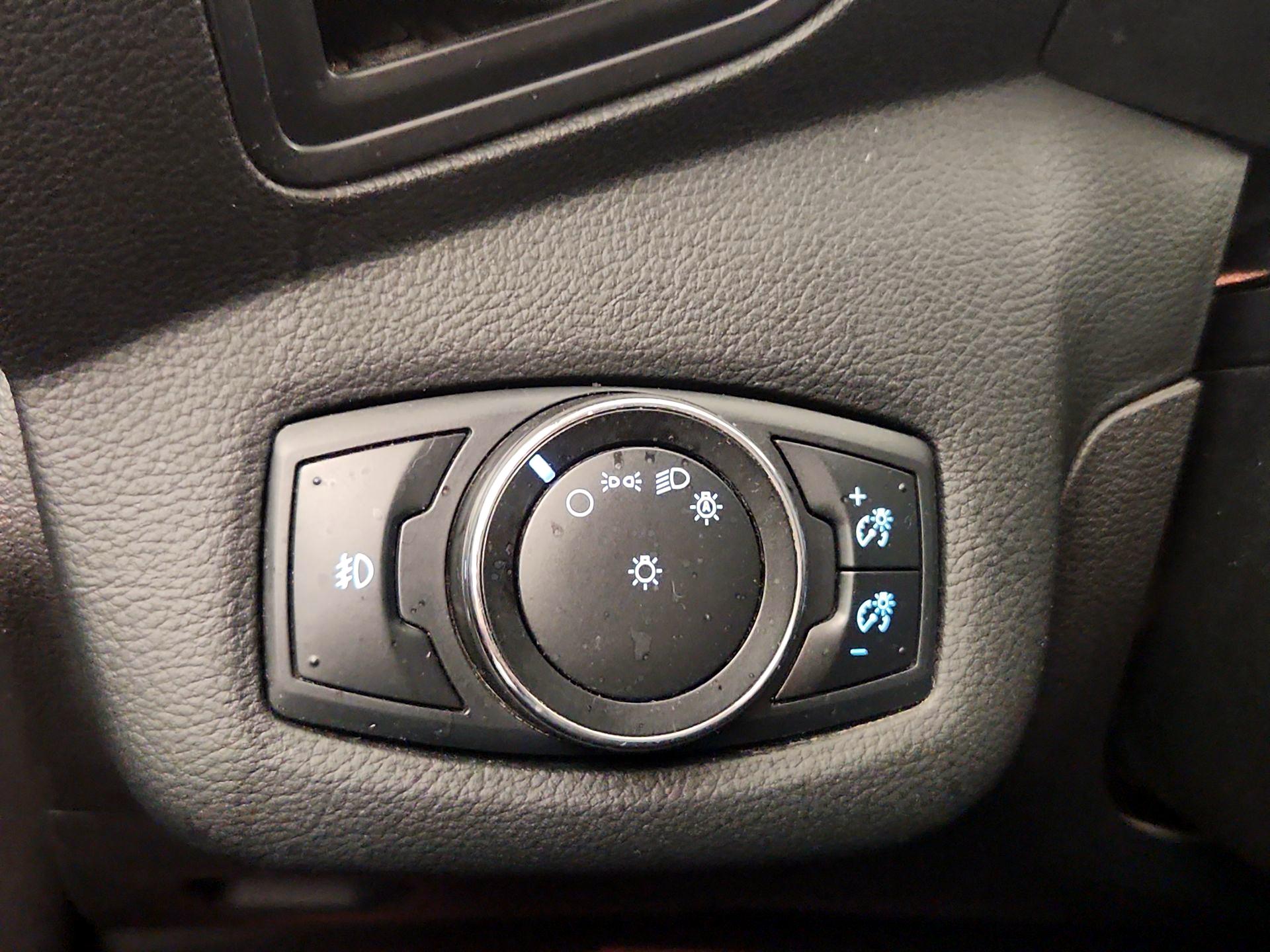 Thumbnail: 2014 Ford Escape - 13