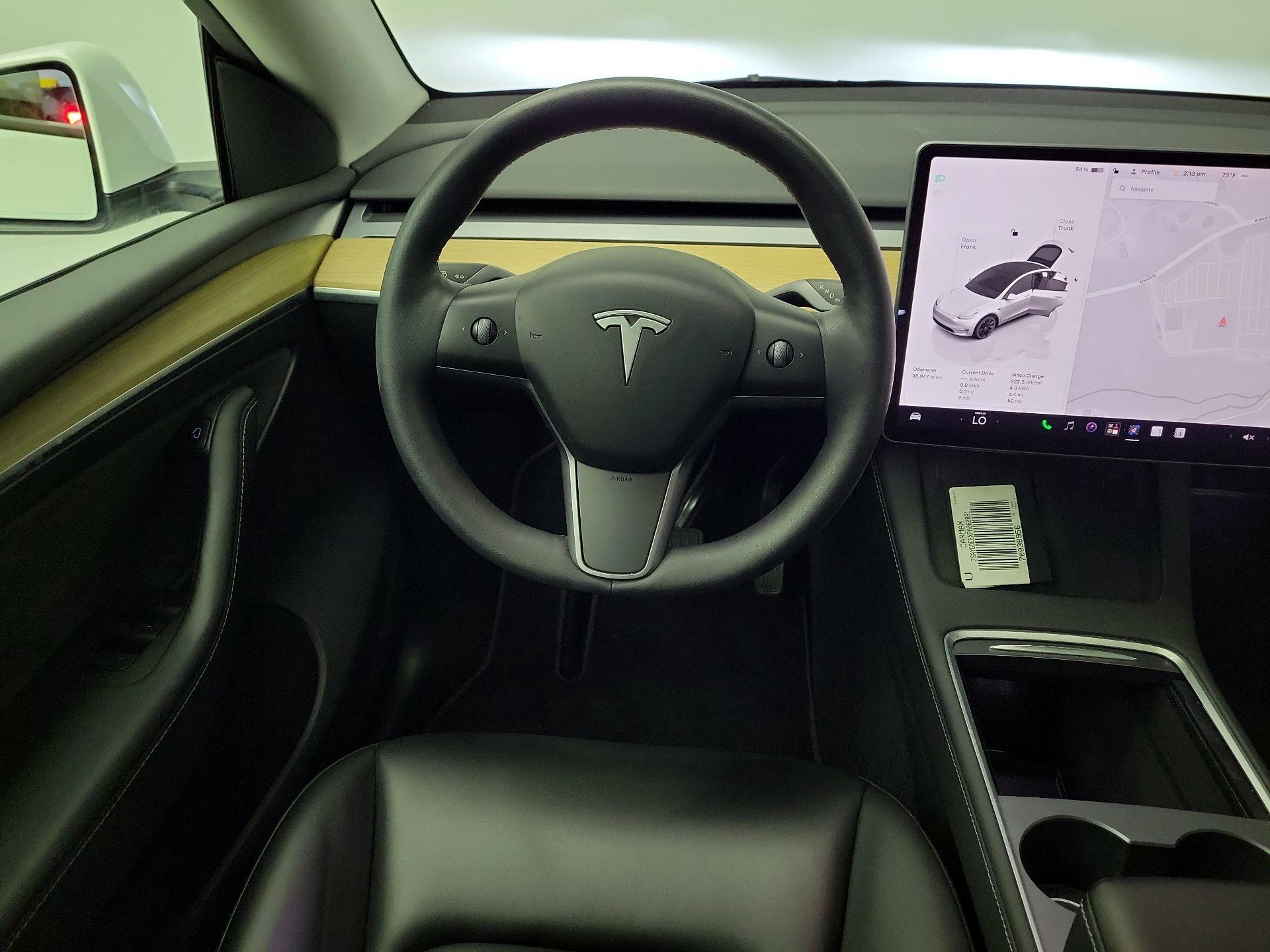 Thumbnail: 2023 Tesla Model Y - 10