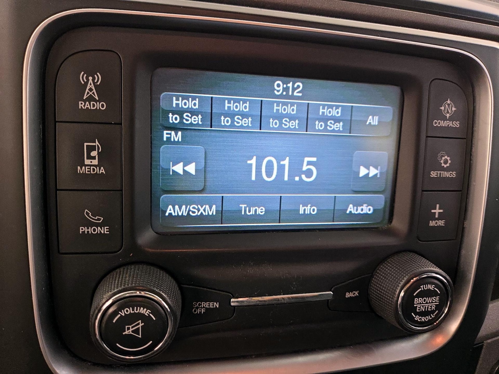 2018 RAM Ram 1500 Pickup Express - Photo 16