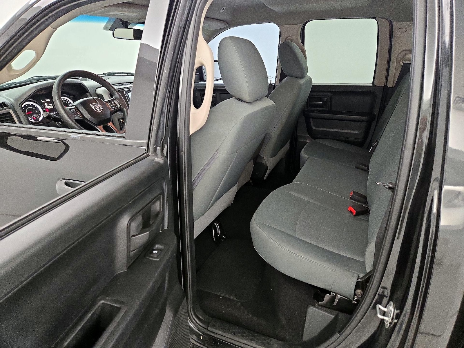 2018 RAM Ram 1500 Pickup Express - Photo 20