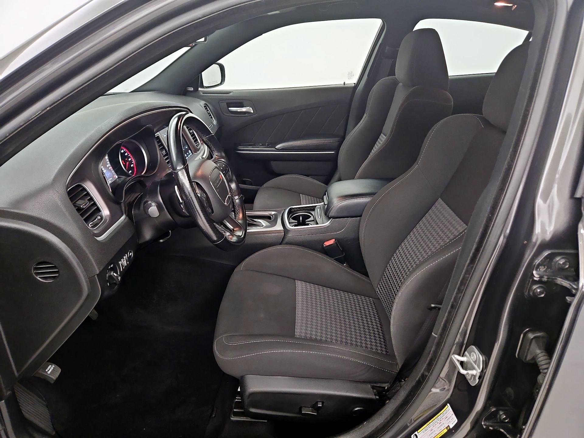 Thumbnail: 2022 Dodge Charger - 11