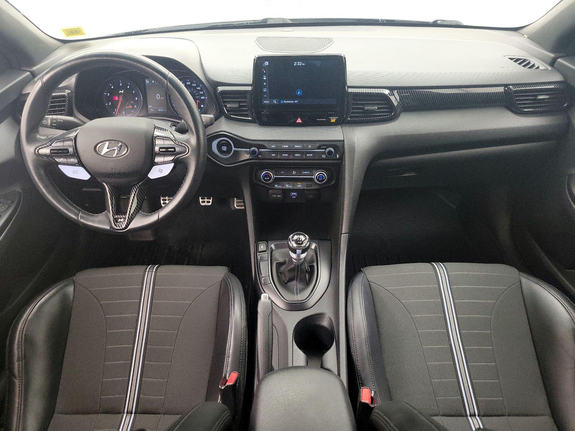 Thumbnail: 2021 Hyundai Veloster - 9