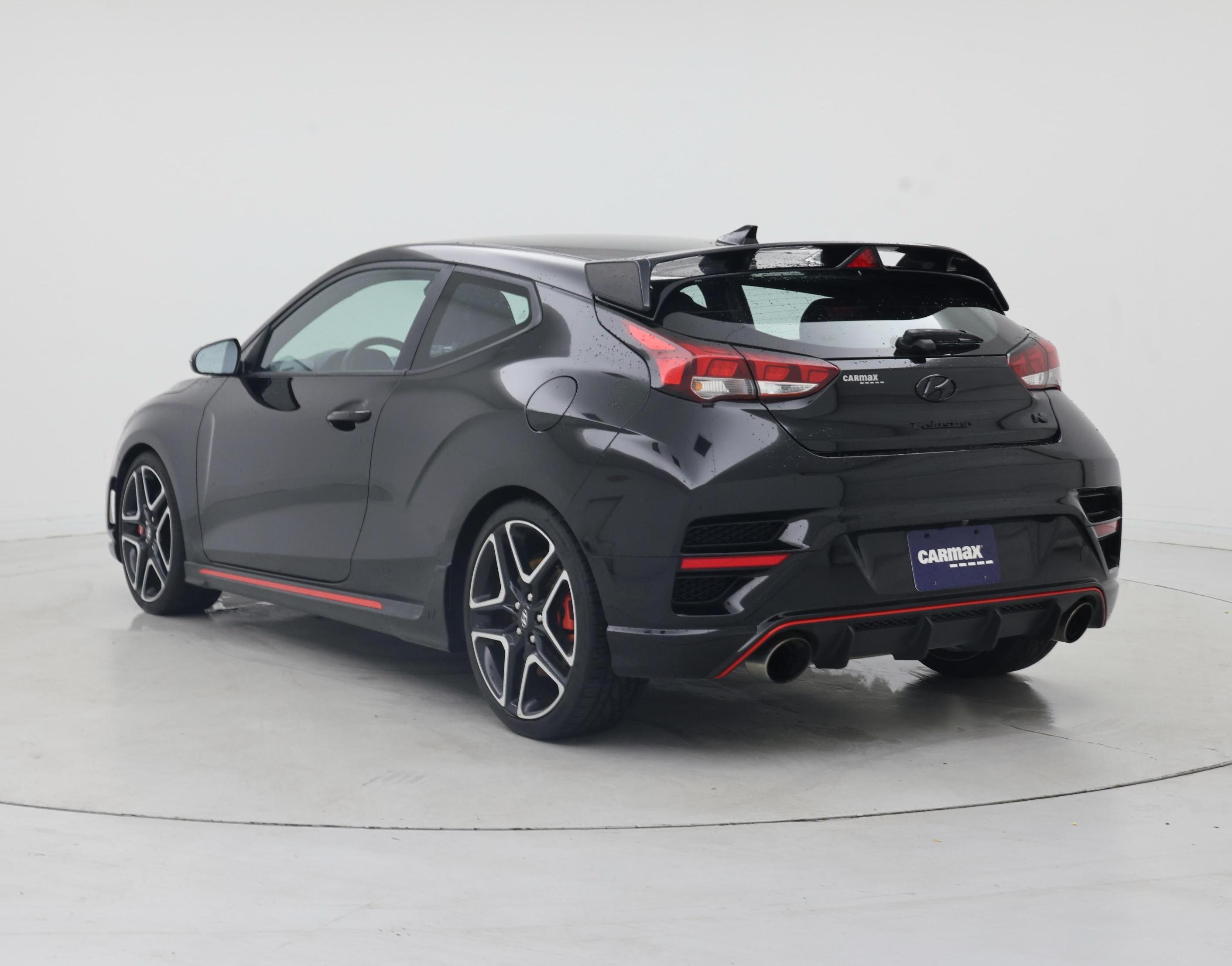 Thumbnail: 2021 Hyundai Veloster - 2