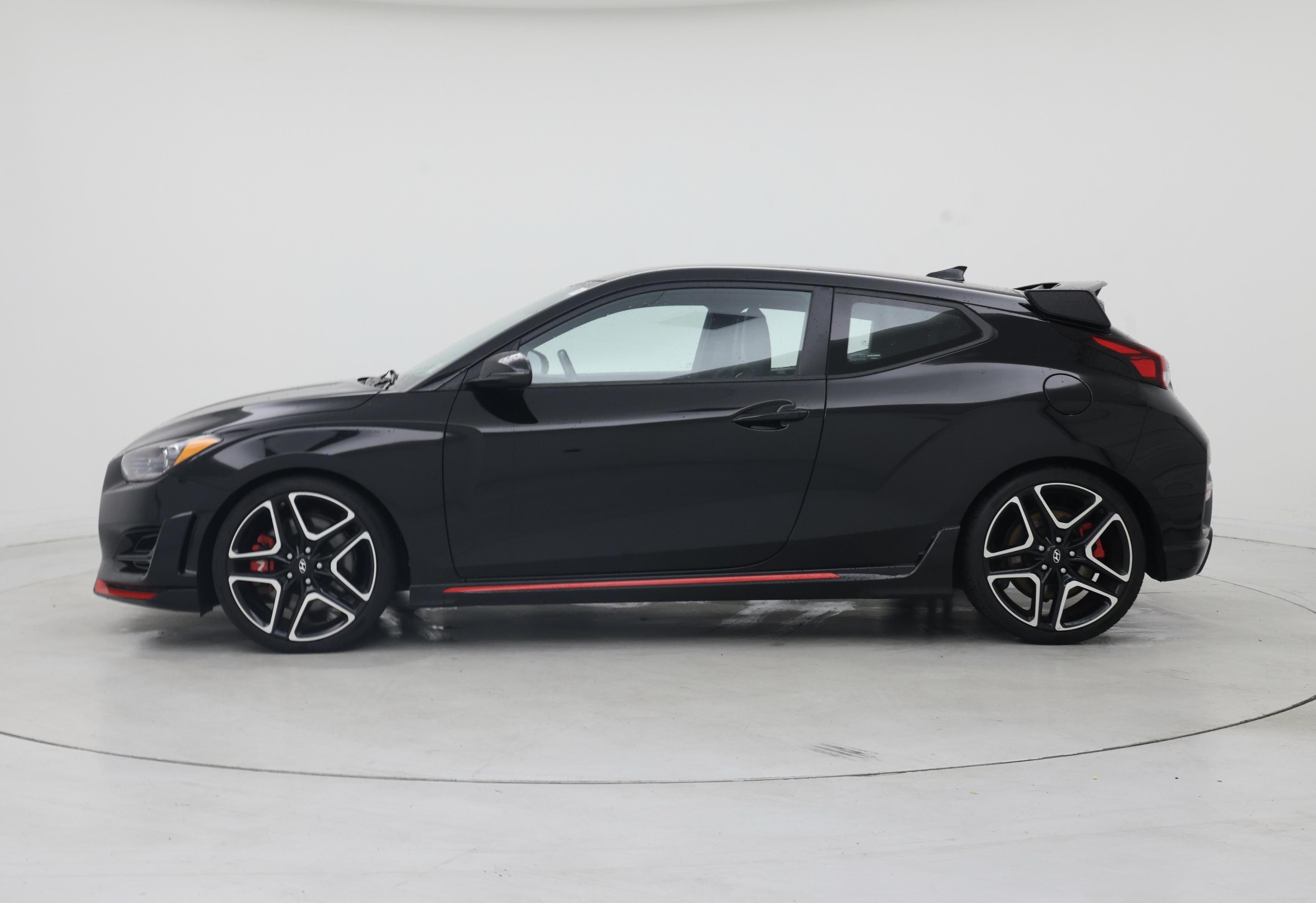 Thumbnail: 2021 Hyundai Veloster - 3