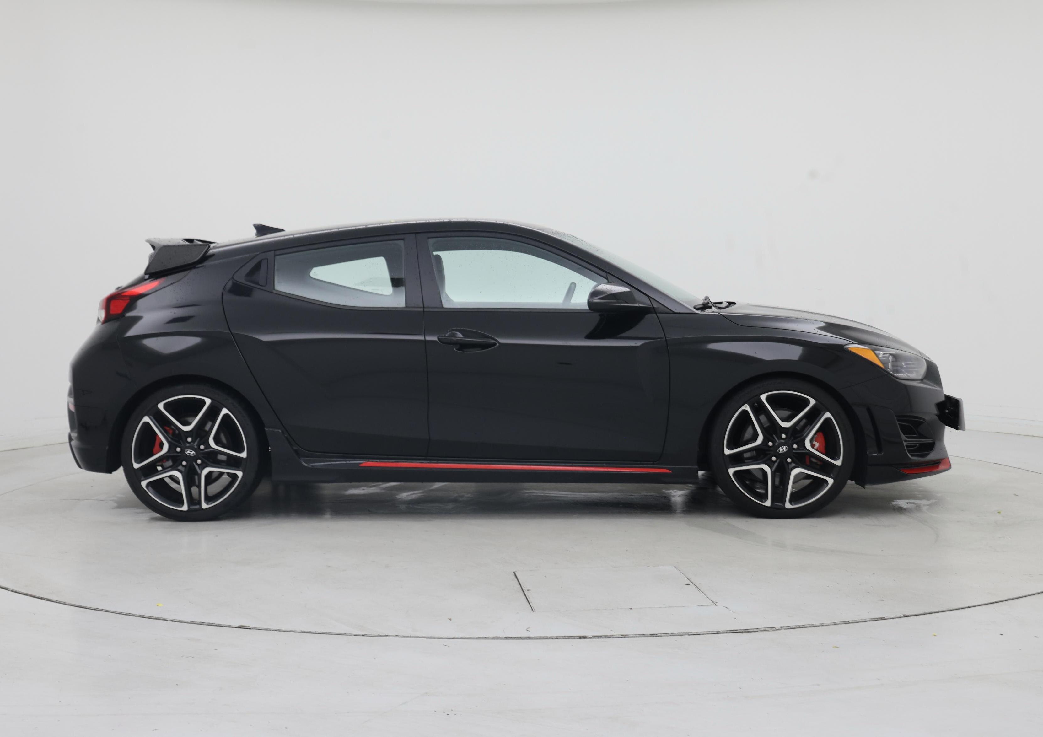 Thumbnail: 2021 Hyundai Veloster - 7