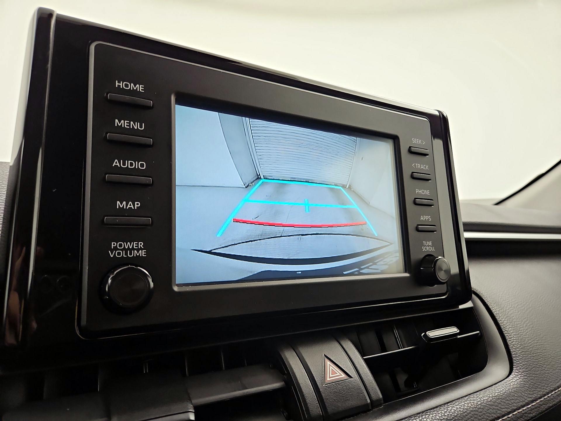 Thumbnail: 2019 Toyota RAV4 - 14