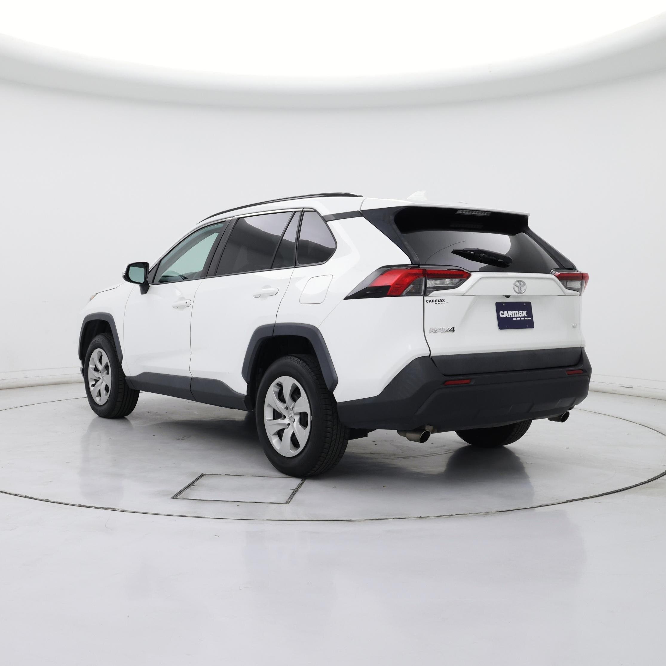 Thumbnail: 2019 Toyota RAV4 - 2
