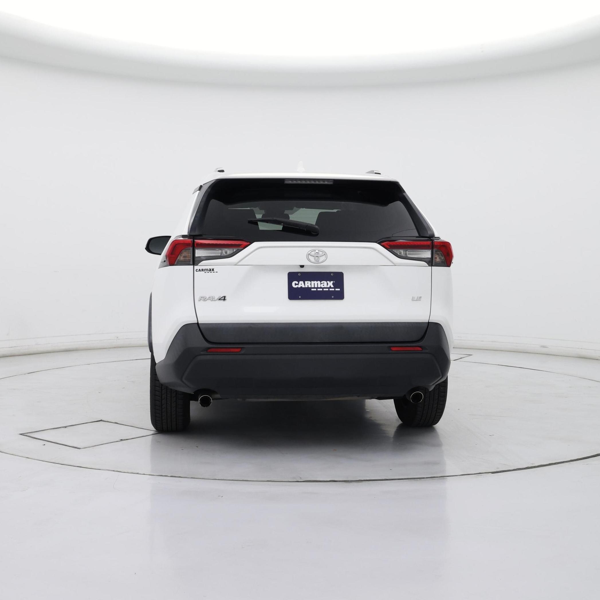 Thumbnail: 2019 Toyota RAV4 - 6