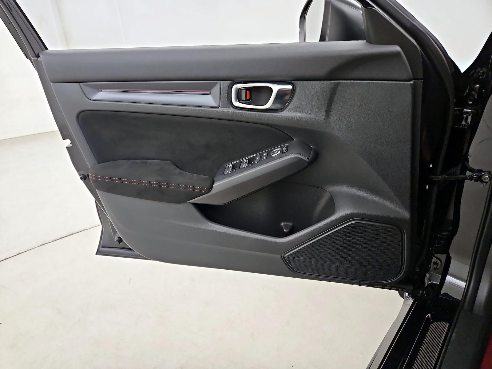 2025 Honda Civic Hatchback Type-R - Photo 13