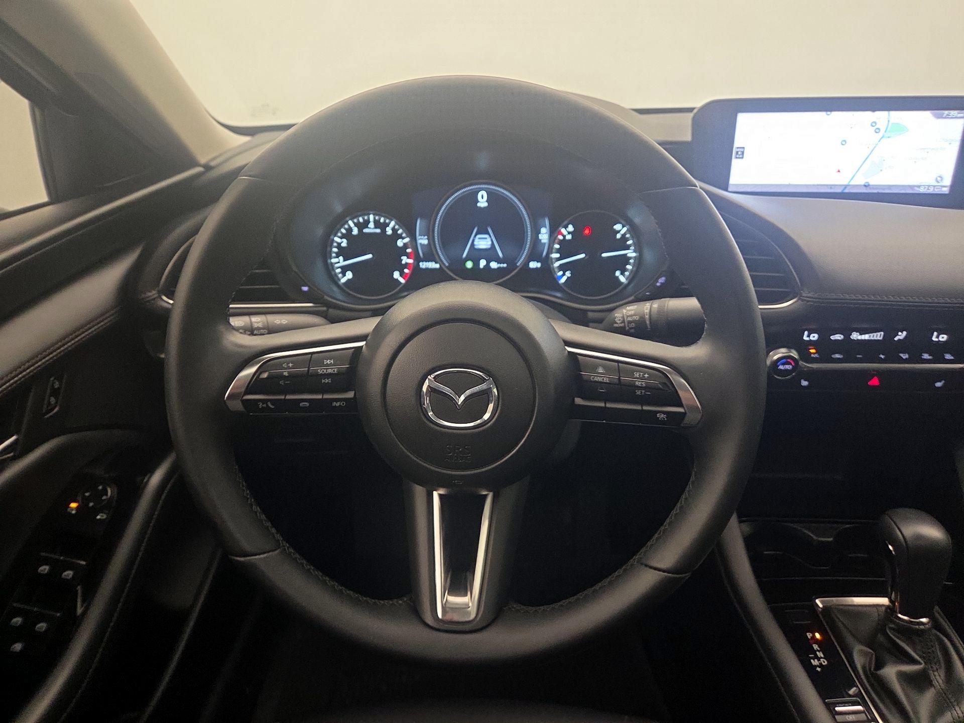 Thumbnail: 2025 Mazda Mazda3 - 10