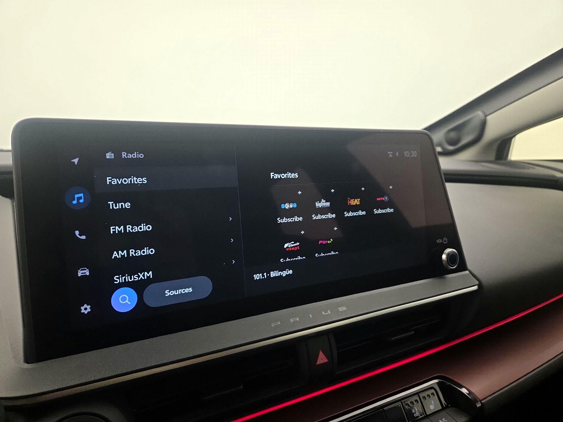 Thumbnail: 2023 Toyota Prius Prime - 15
