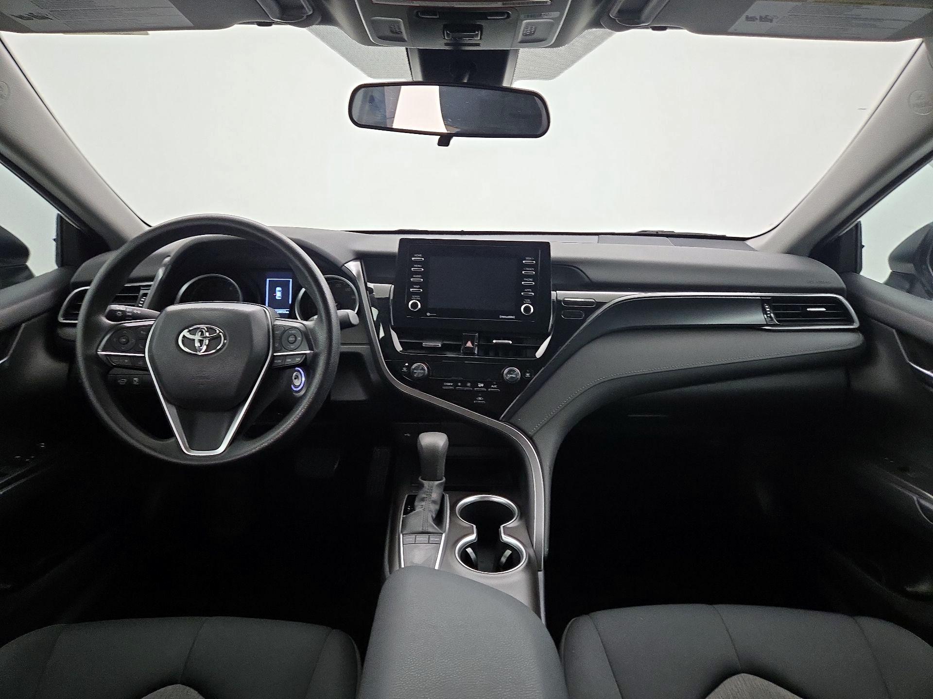 Thumbnail: 2022 Toyota Camry - 9