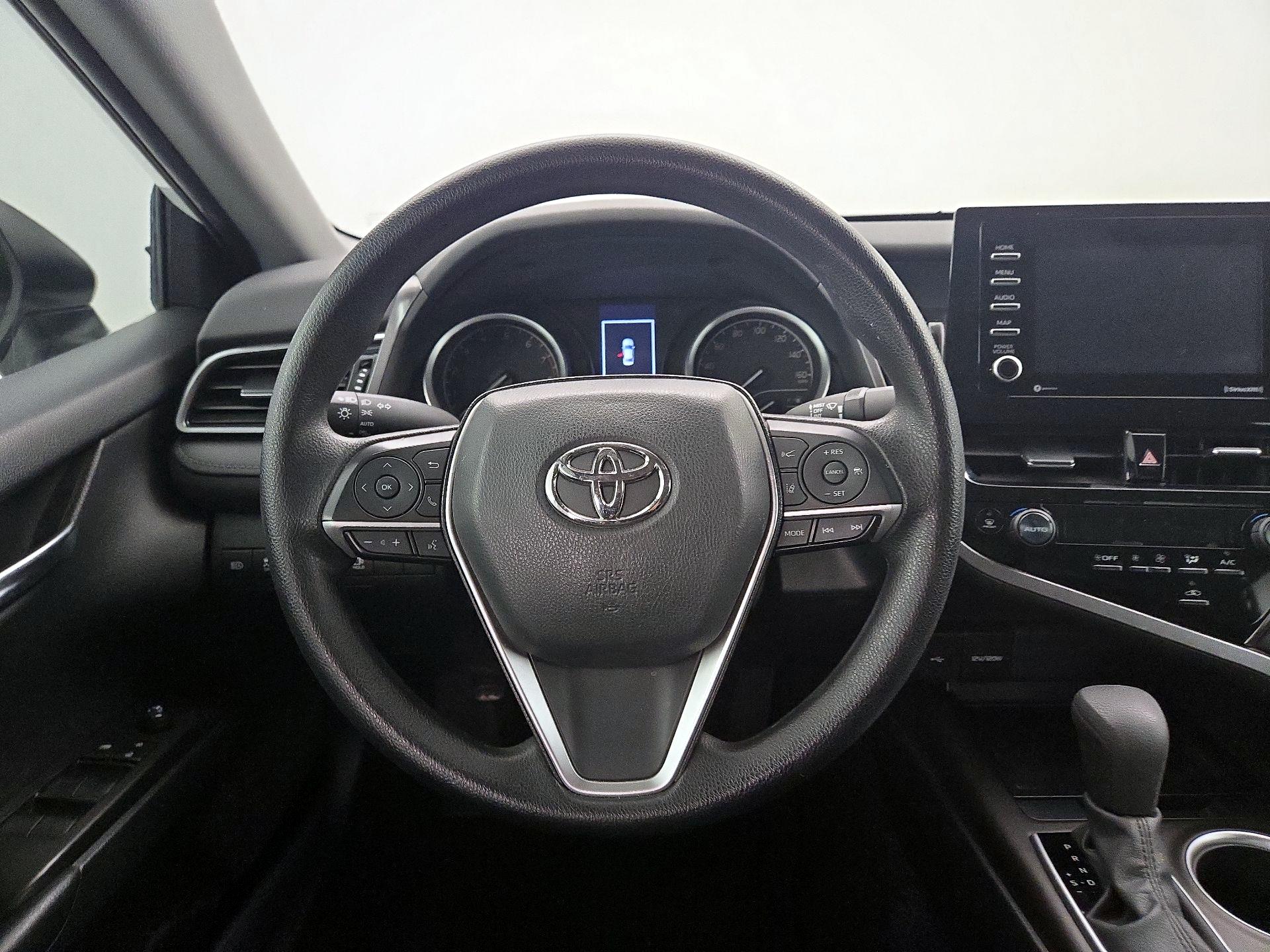 Thumbnail: 2022 Toyota Camry - 10