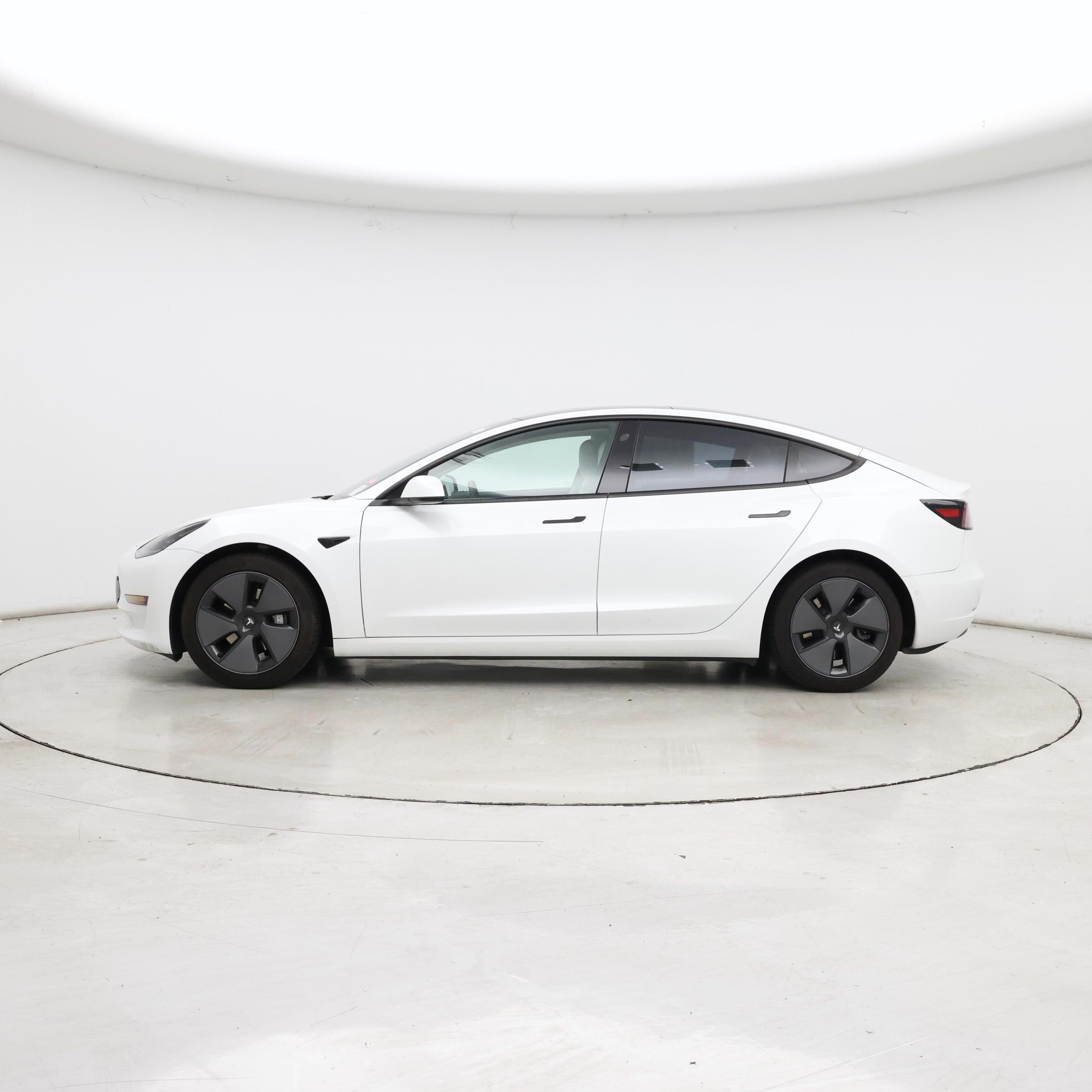 Thumbnail: 2021 Tesla Model 3 - 3