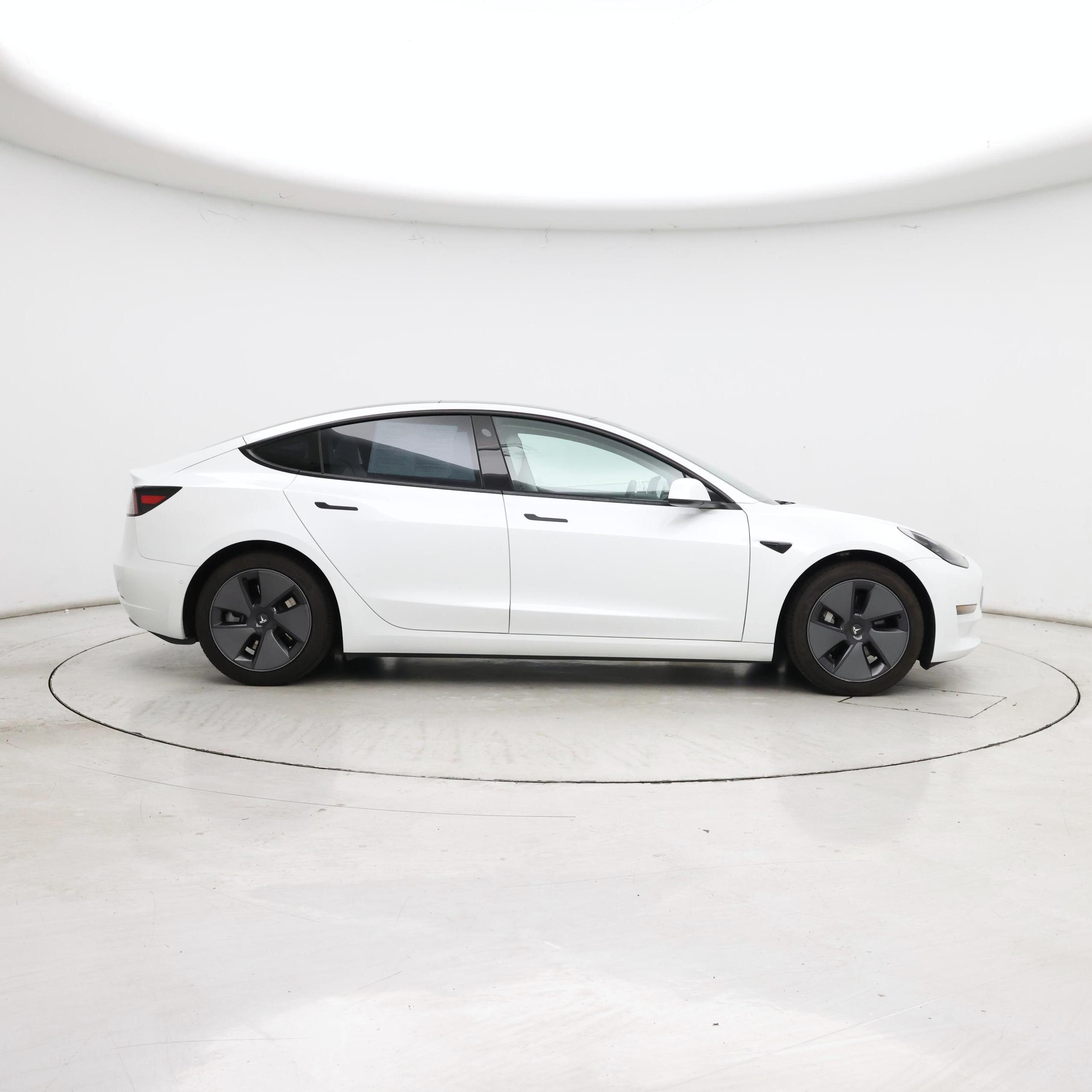 Thumbnail: 2021 Tesla Model 3 - 7