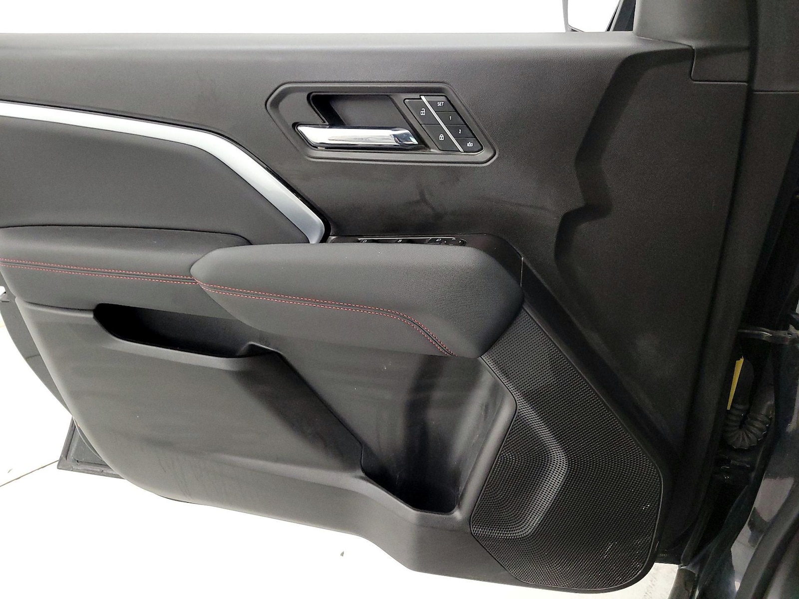 2023 Chevrolet Colorado Z71 - Photo 13