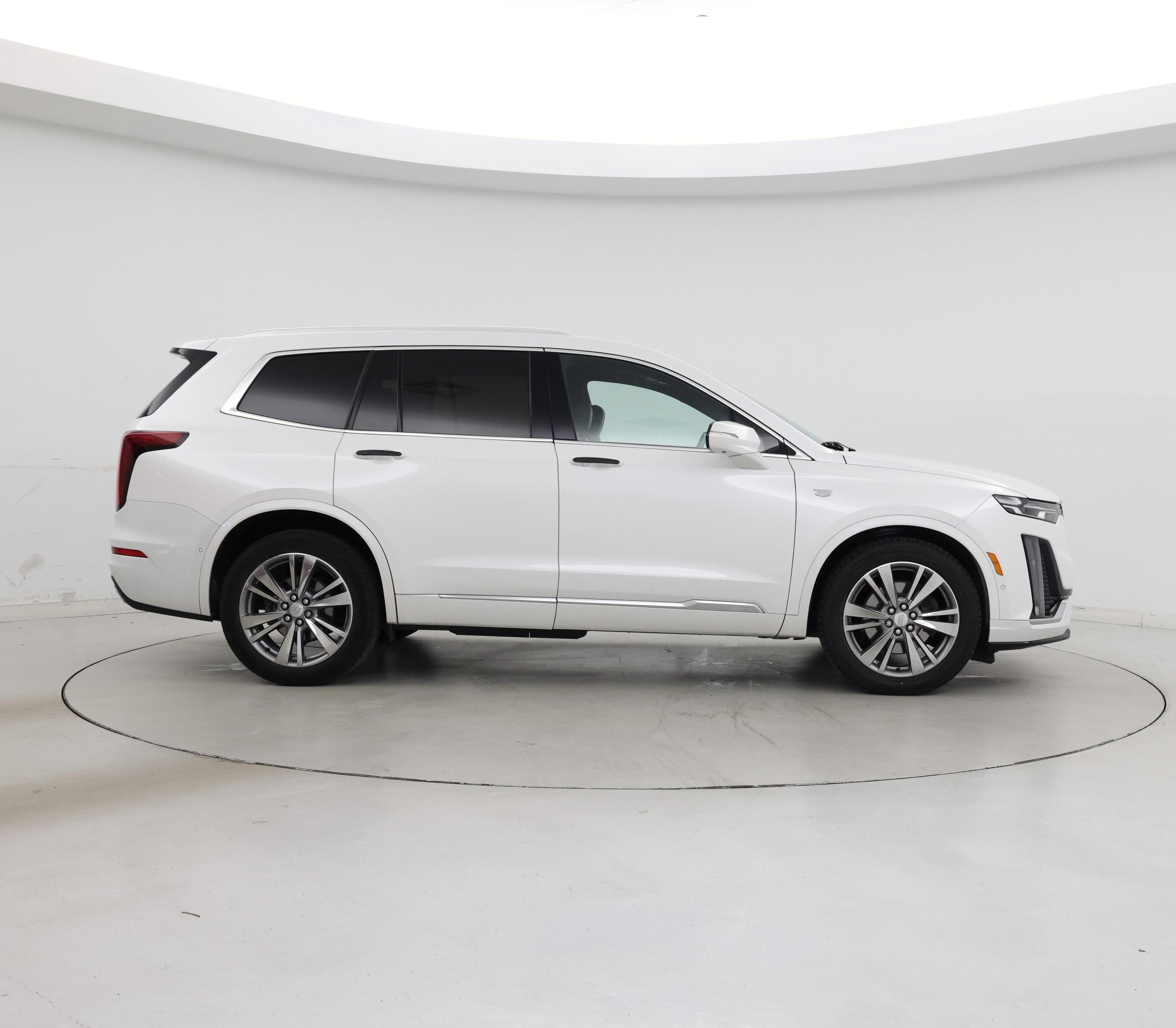 Thumbnail: 2022 Cadillac XT6 - 7