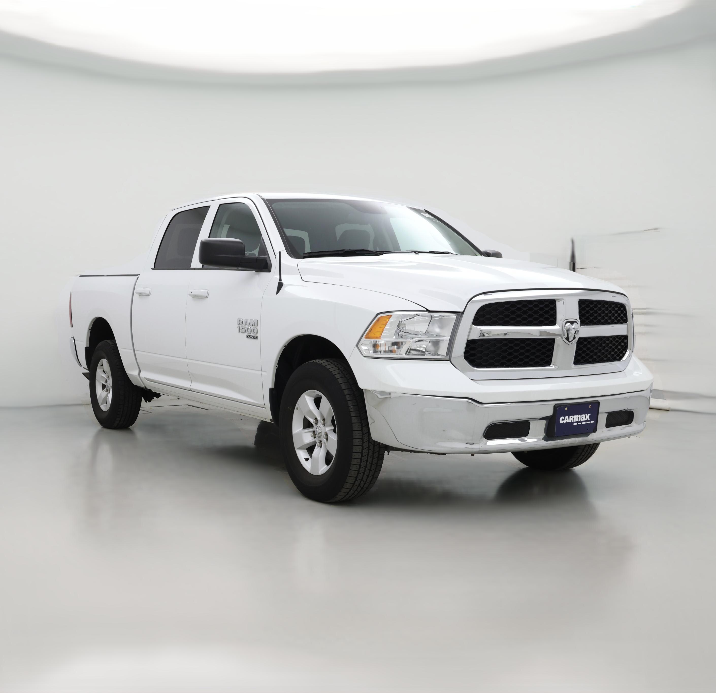 Thumbnail: 2022 RAM 1500 Classic - 1