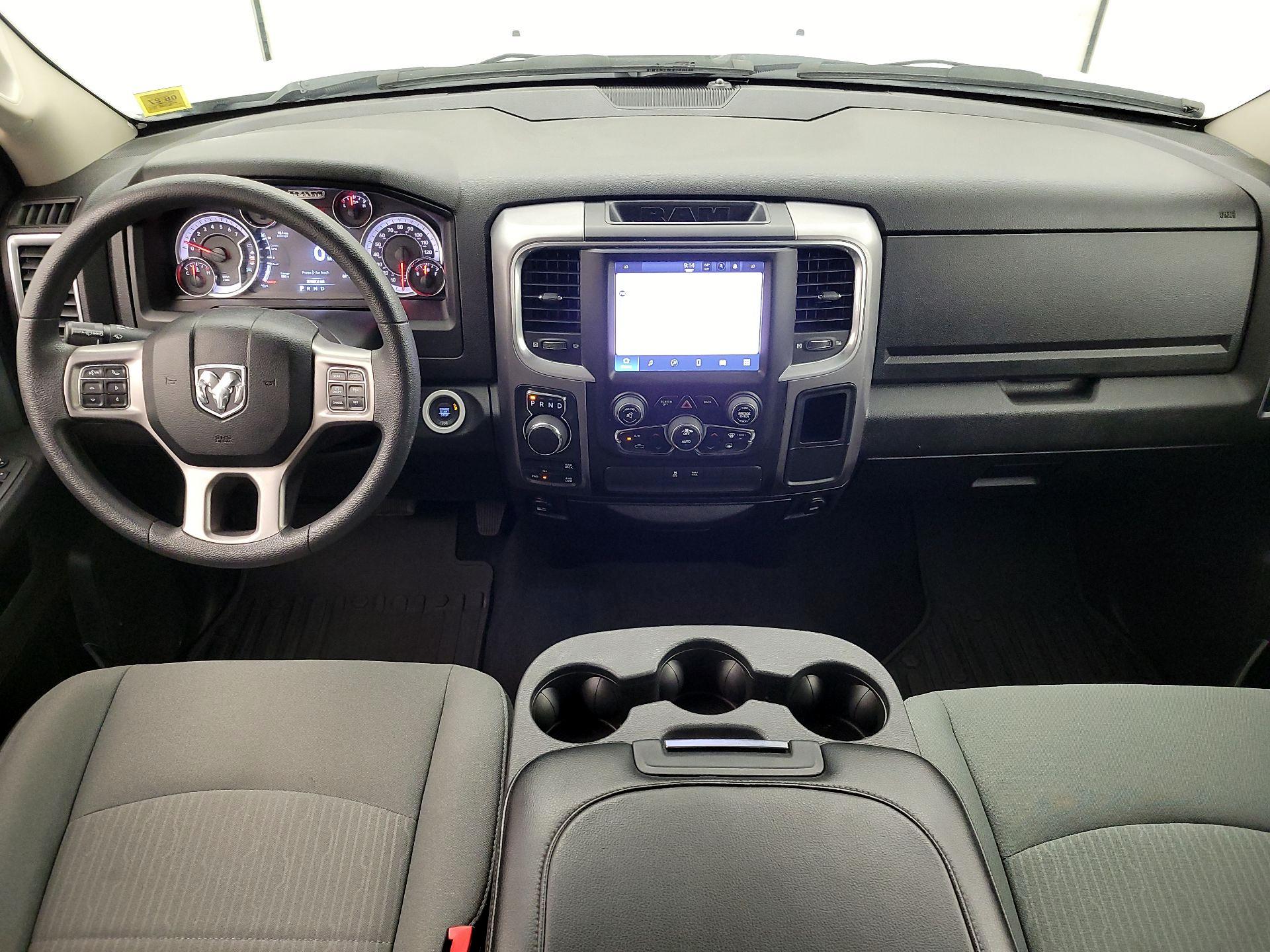 Thumbnail: 2022 RAM 1500 Classic - 9